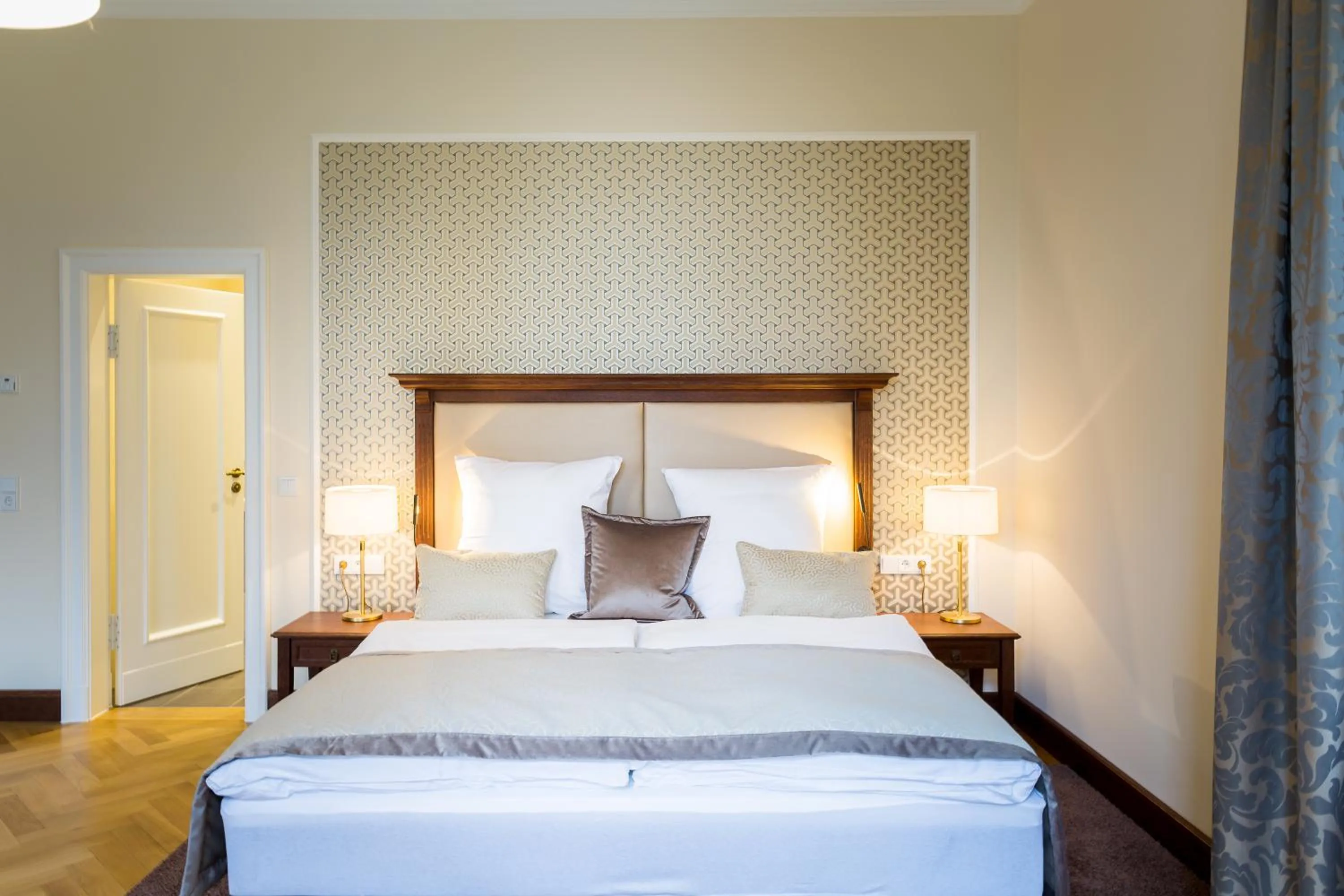 Bed in Hotel Villa Altenburg