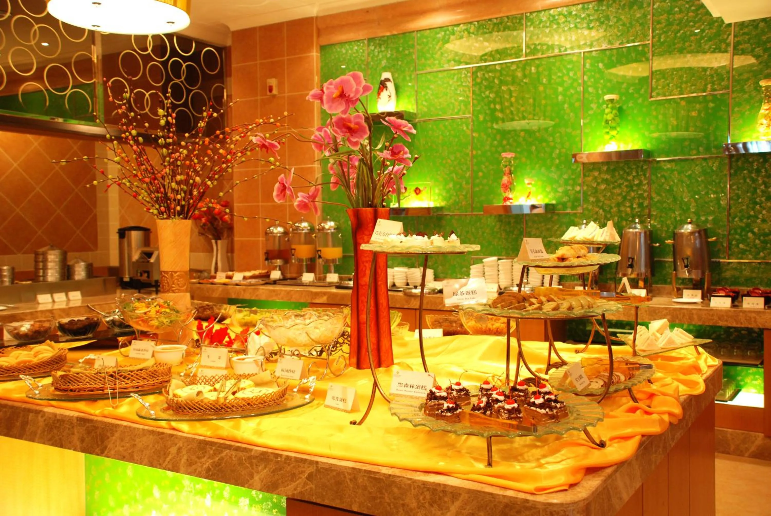 Restaurant/places to eat in Jinyuan Jinling Plaza Xuzhou