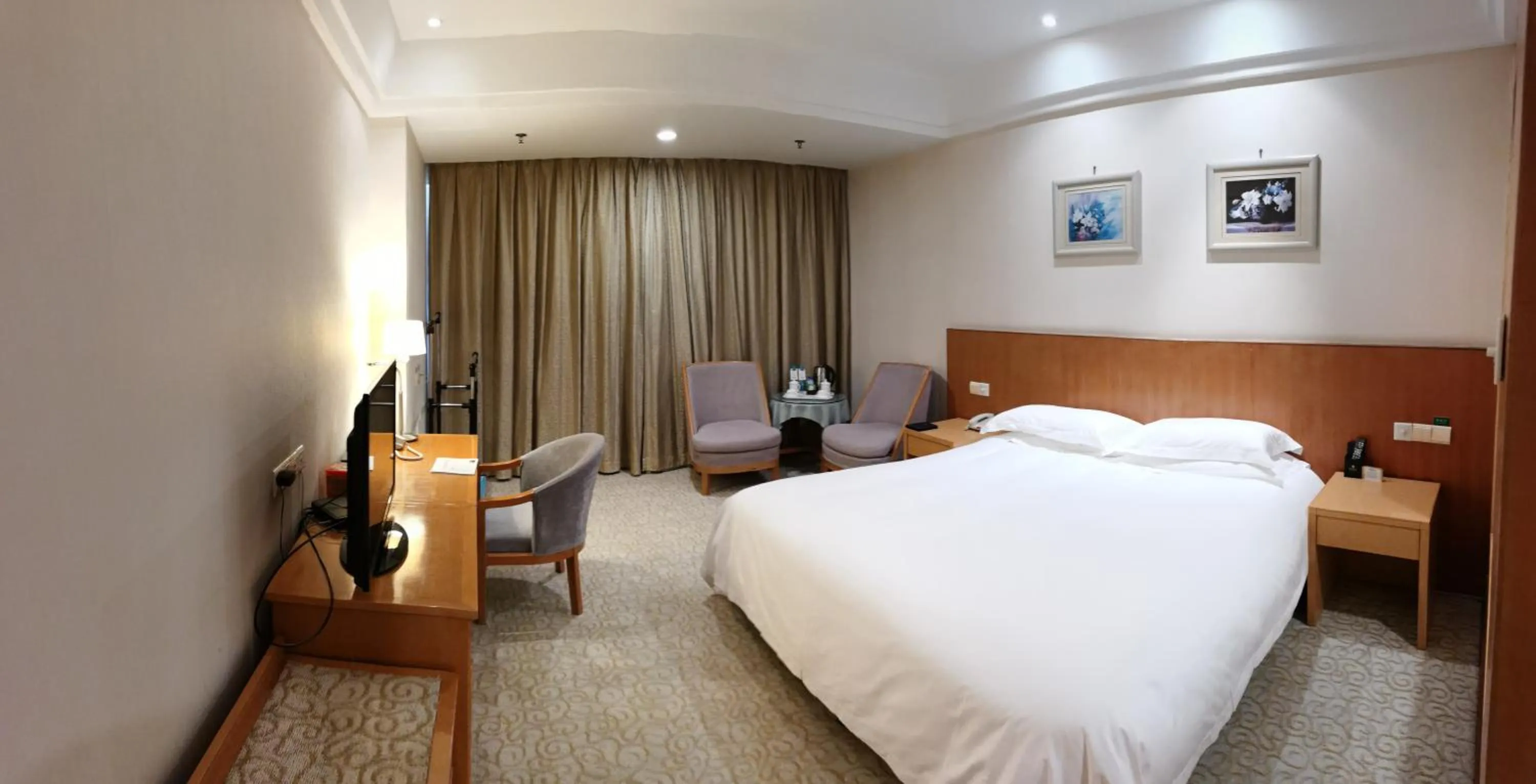 Photo of the whole room in Jinyuan Jinling Plaza Xuzhou