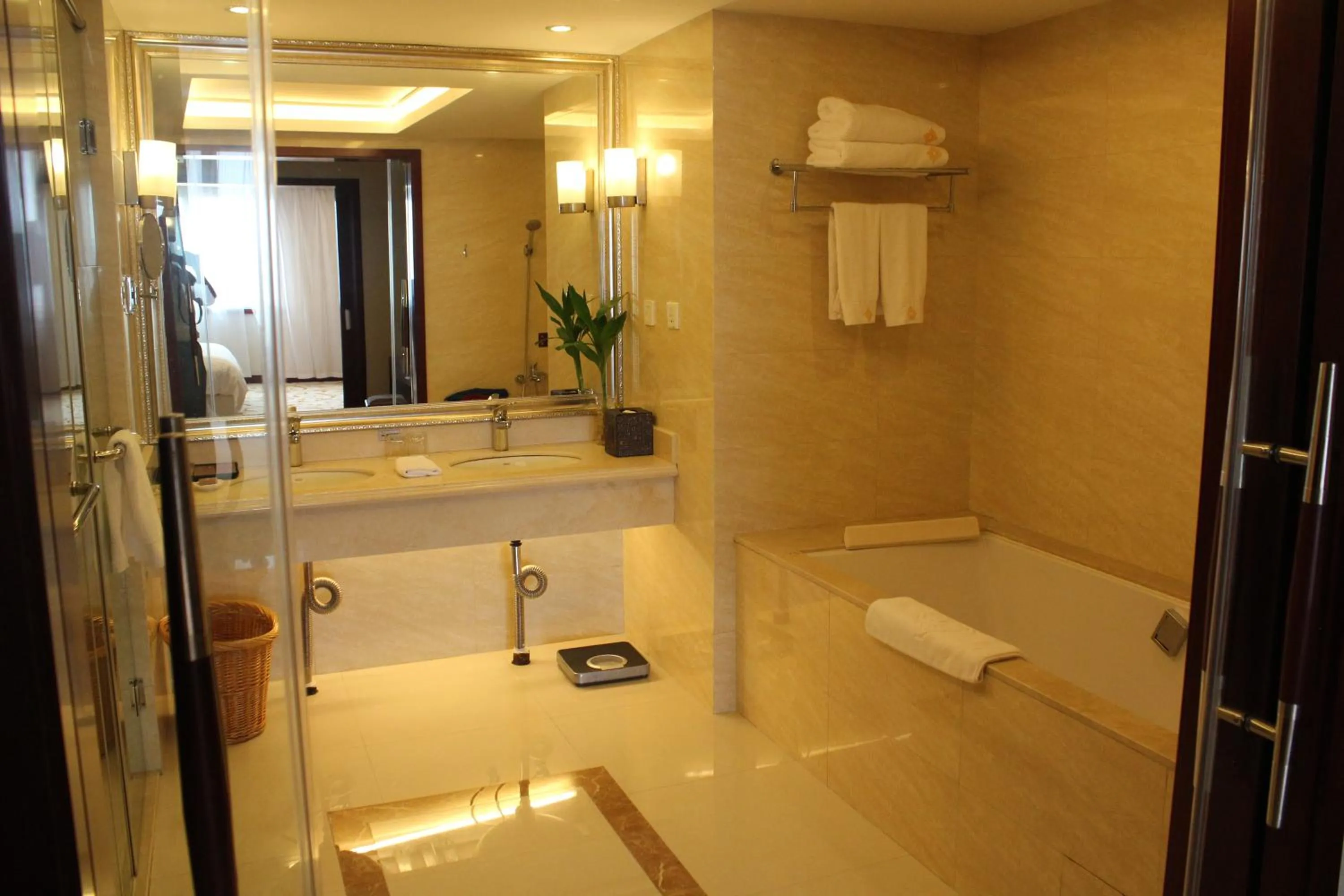 Bathroom in Jinyuan Jinling Plaza Xuzhou