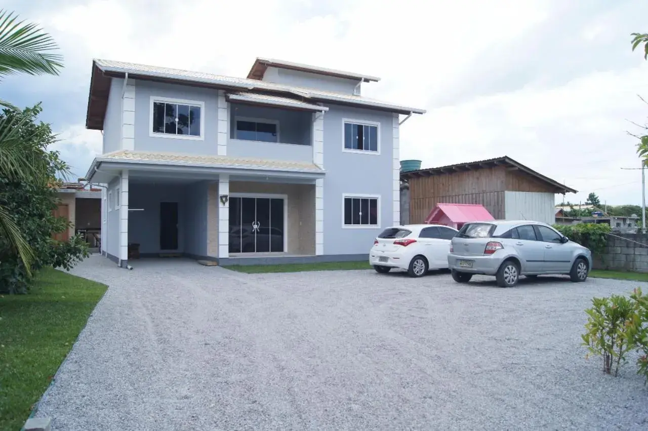 Residencial Pérola - Localizado entre a Pinheira e a Guarda do Embaú Residencial Pérola - Localizado entre a Pinheira e a Guarda do Embaú