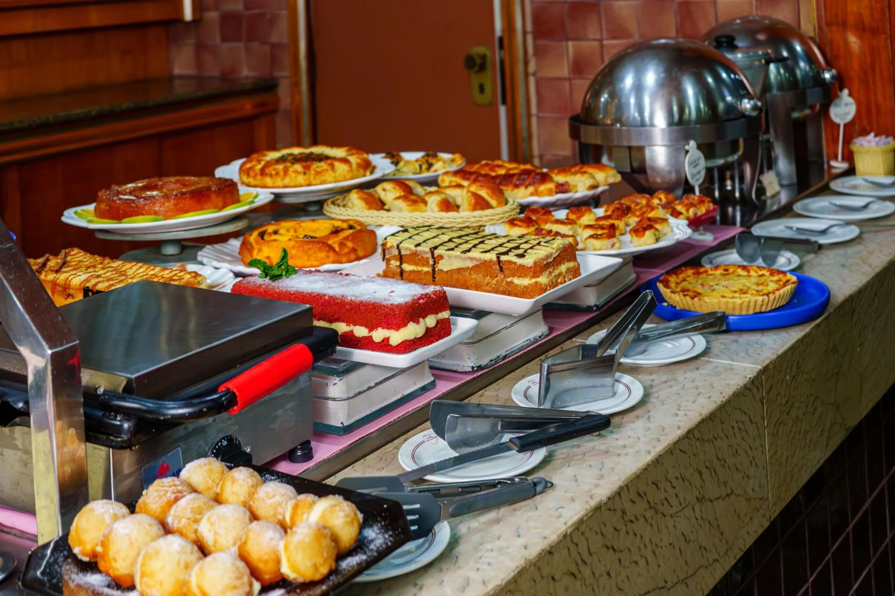 Buffet breakfast in Hotel Pan Americano