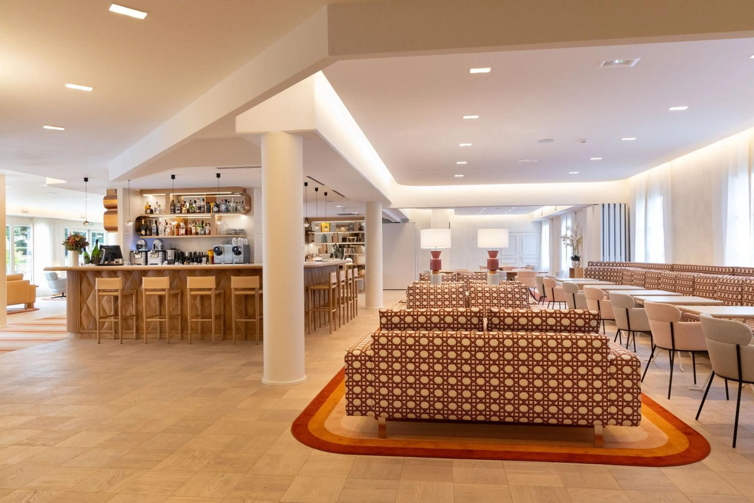 Lounge or bar in Le Plessis Grand Hotel