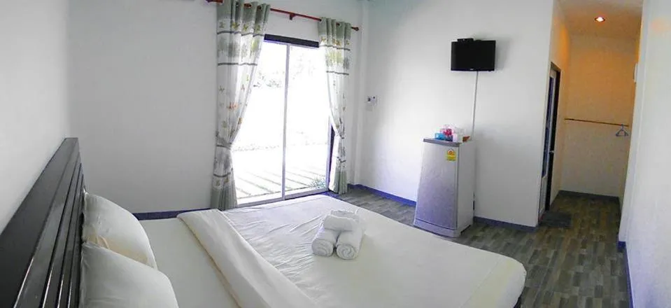 Wangthong Beach Resort