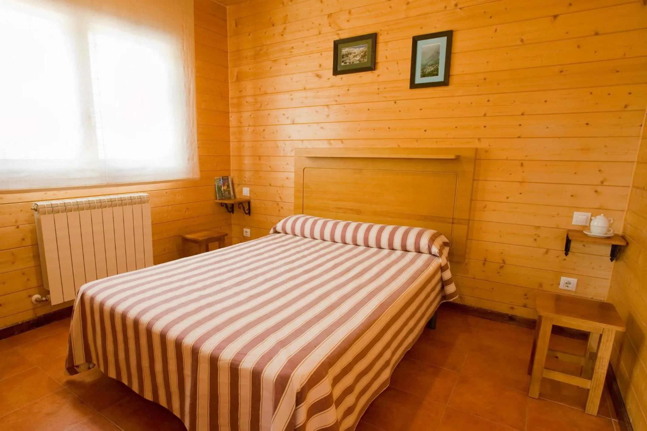 Bed in Bungalows La Borda d´Arnaldet