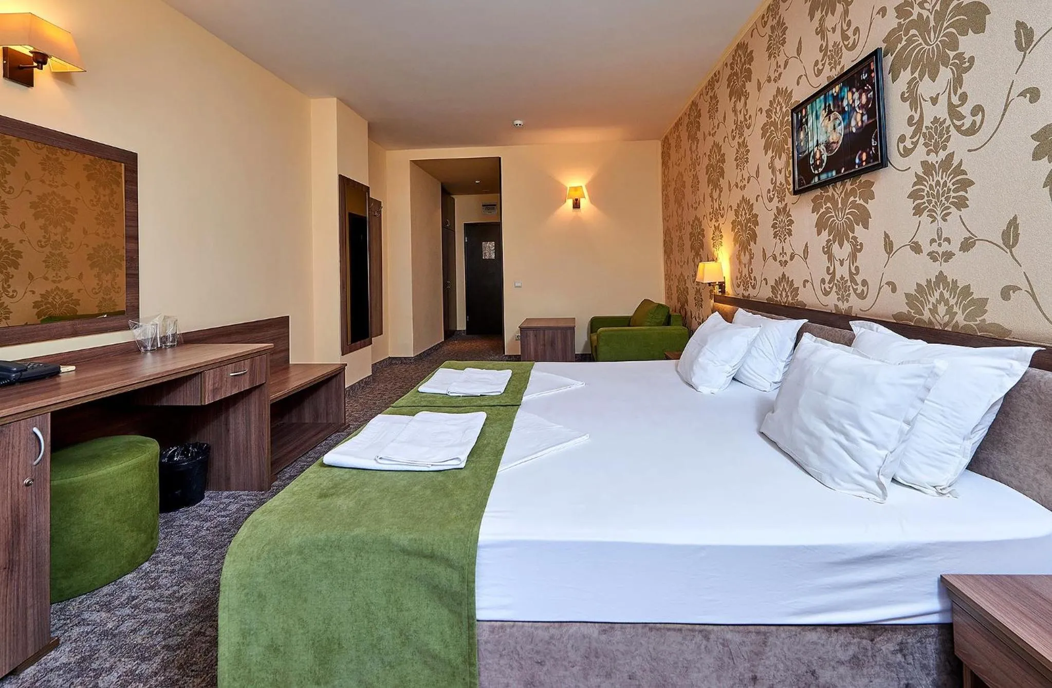 Bedroom, Bed in Sunny Beach Hotel Forum - All Inclusive