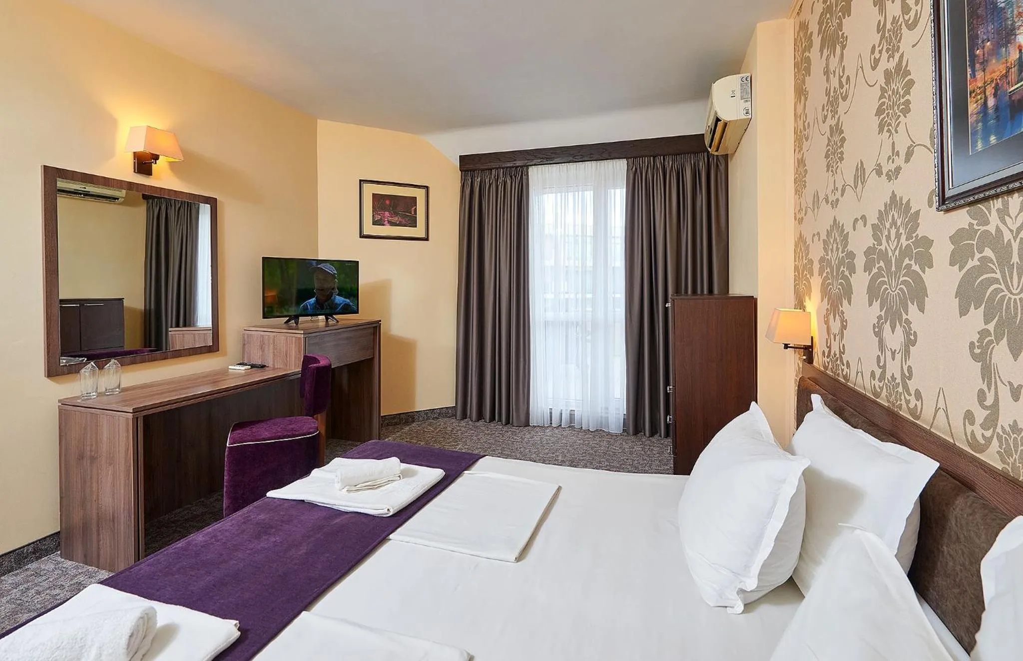 Bedroom, Bed in Sunny Beach Hotel Forum - All Inclusive