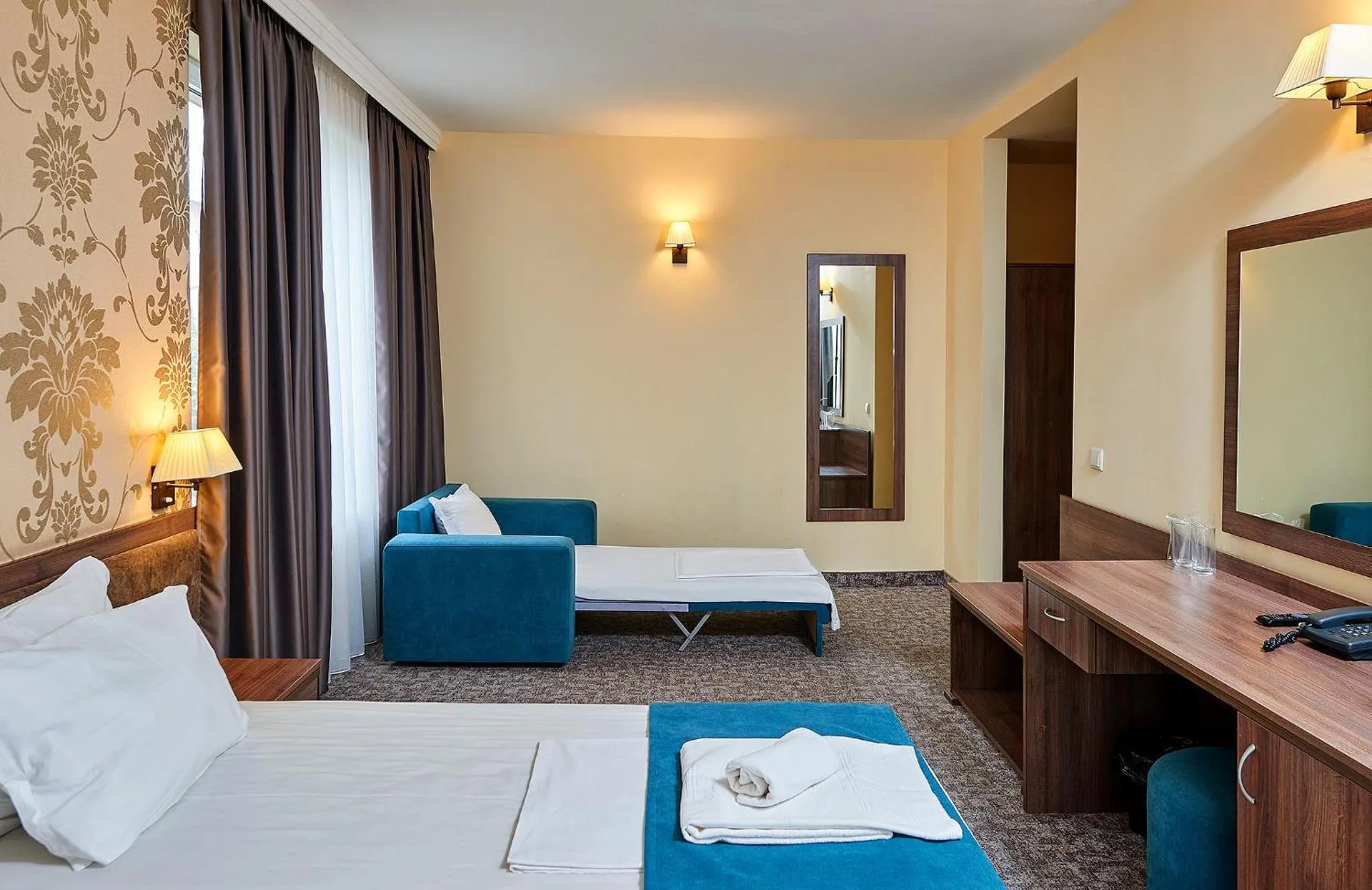 Bed in Sunny Beach Hotel Forum - All Inclusive