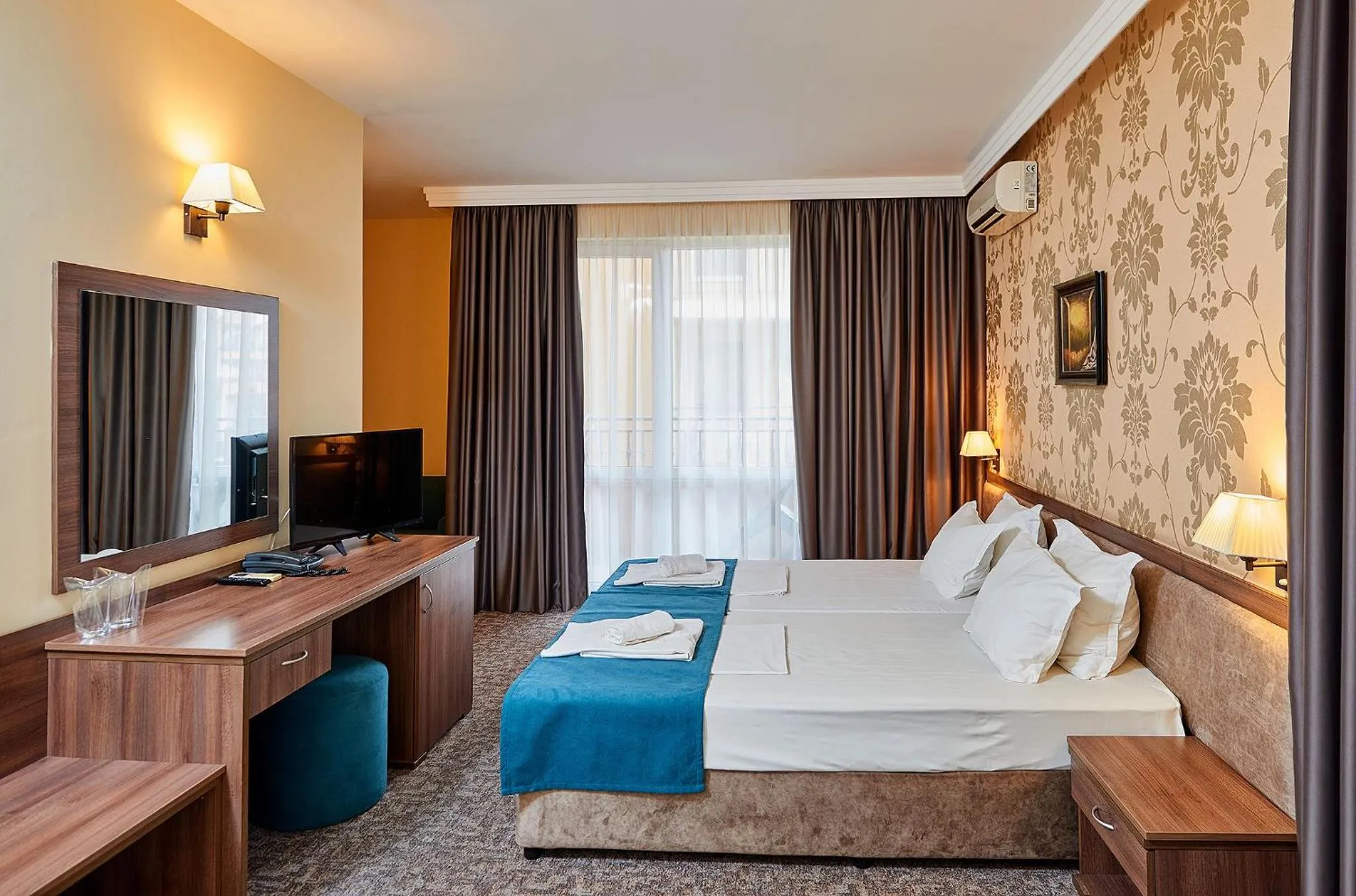 Bed in Sunny Beach Hotel Forum - All Inclusive