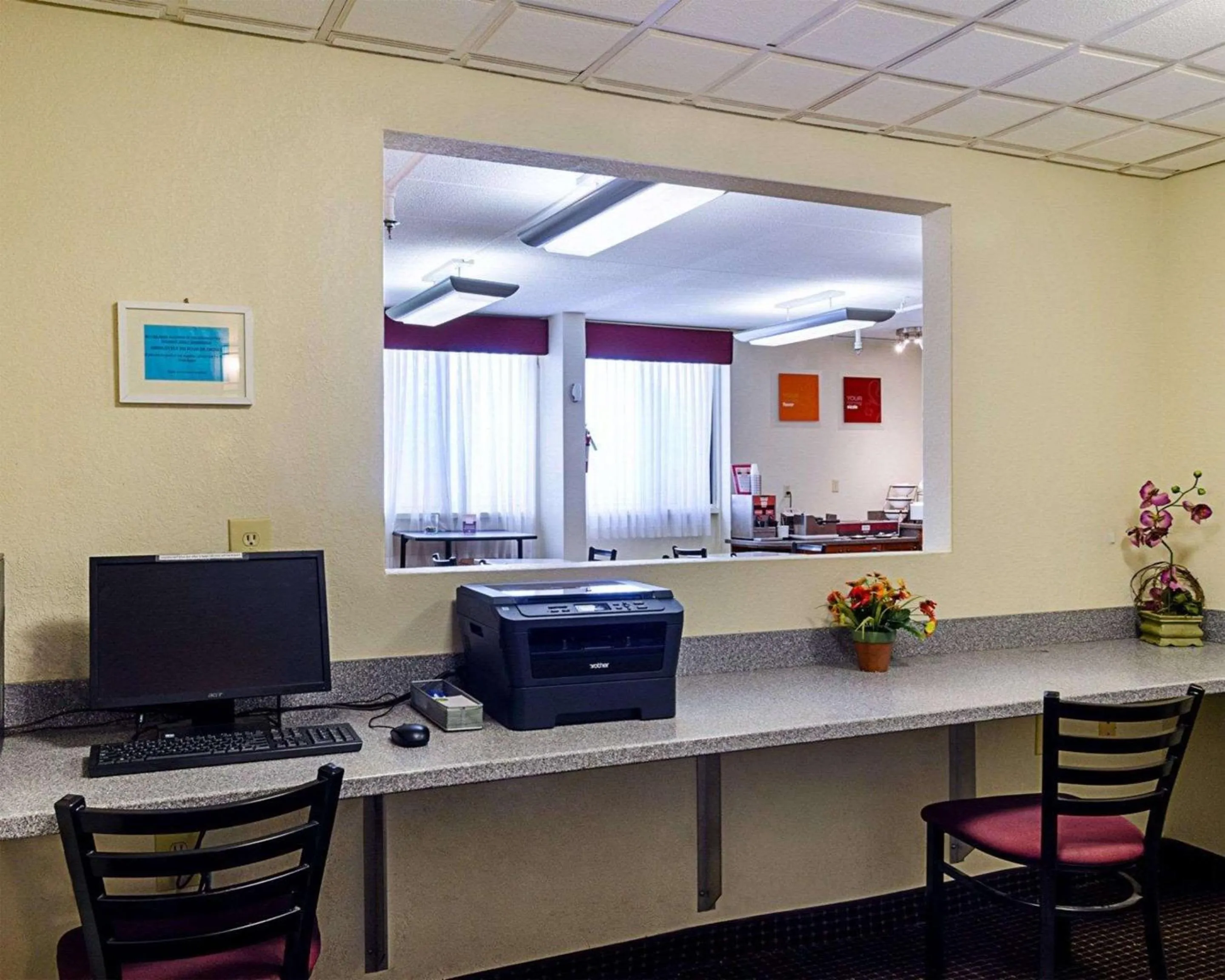 On site in Holiday Inn Express - Fall River North