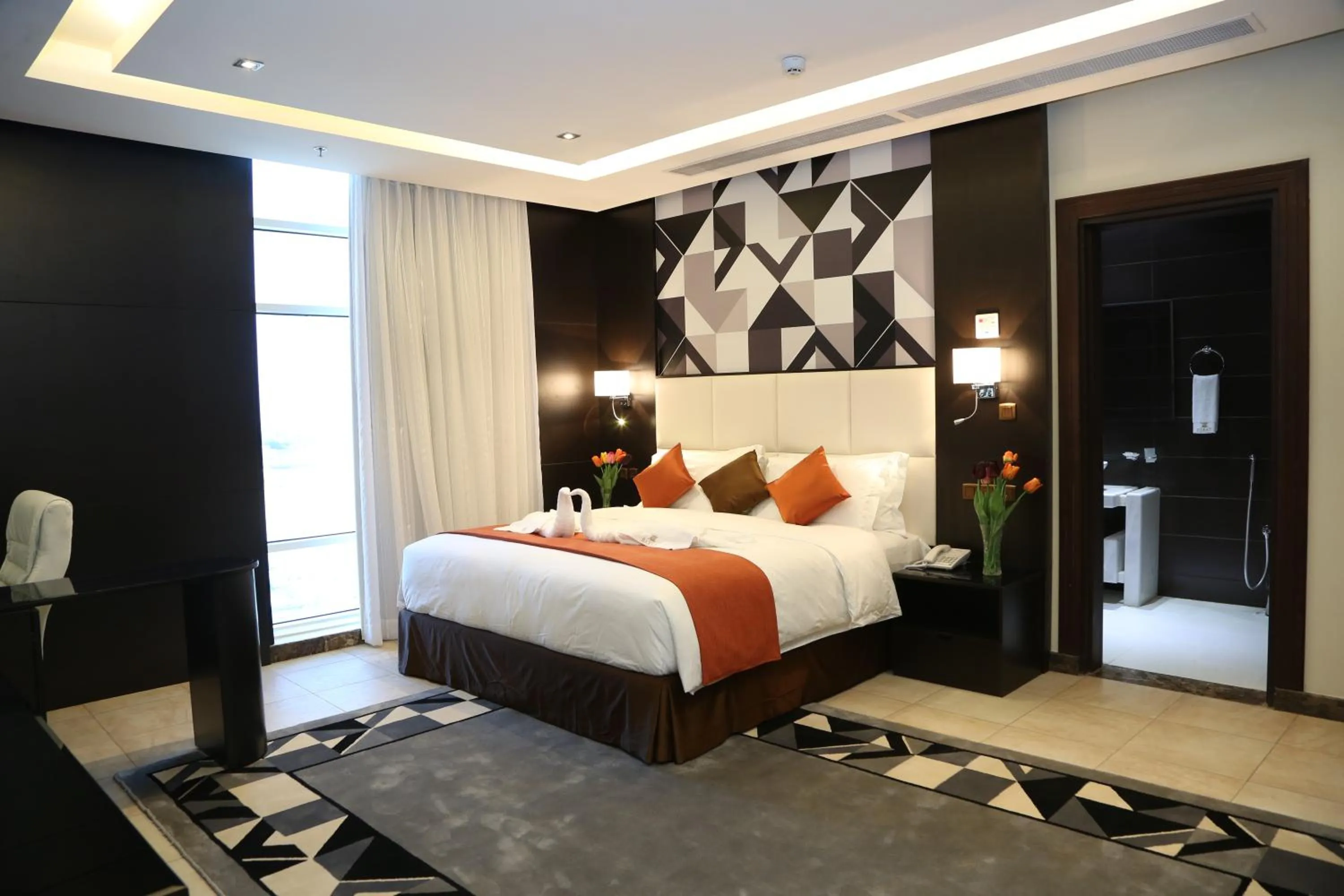 Bedroom, Bed in Bayat Suites