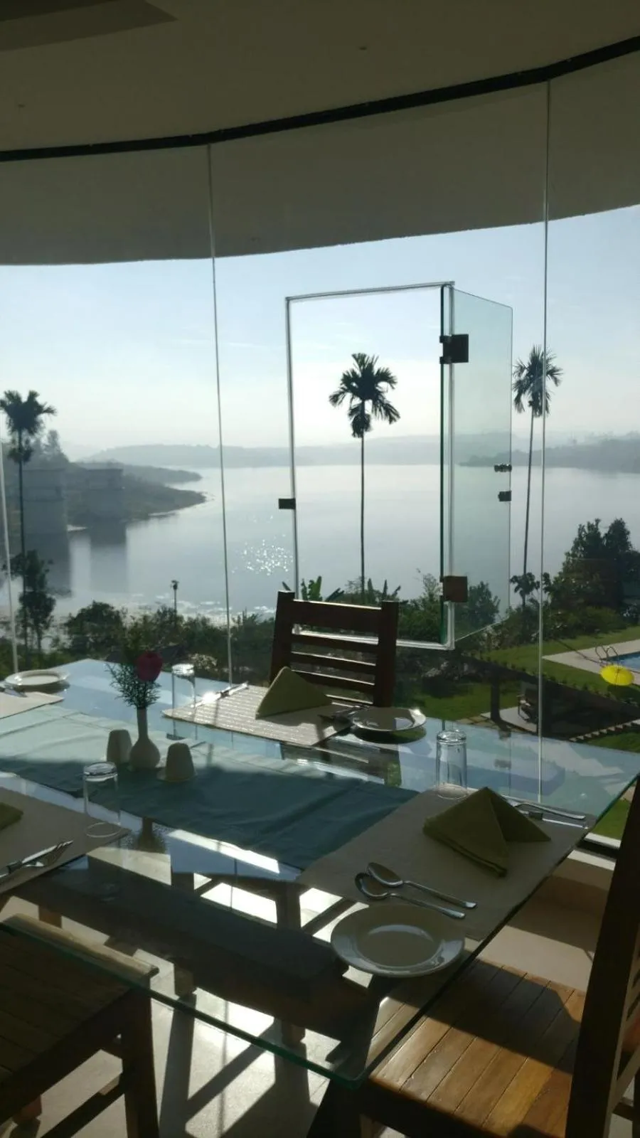 Restaurant/places to eat in LakeRose Wayanad Resort