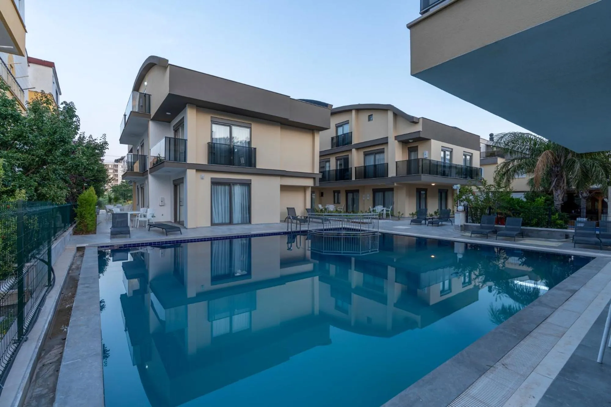 Swimming pool in Lara Beach Homes