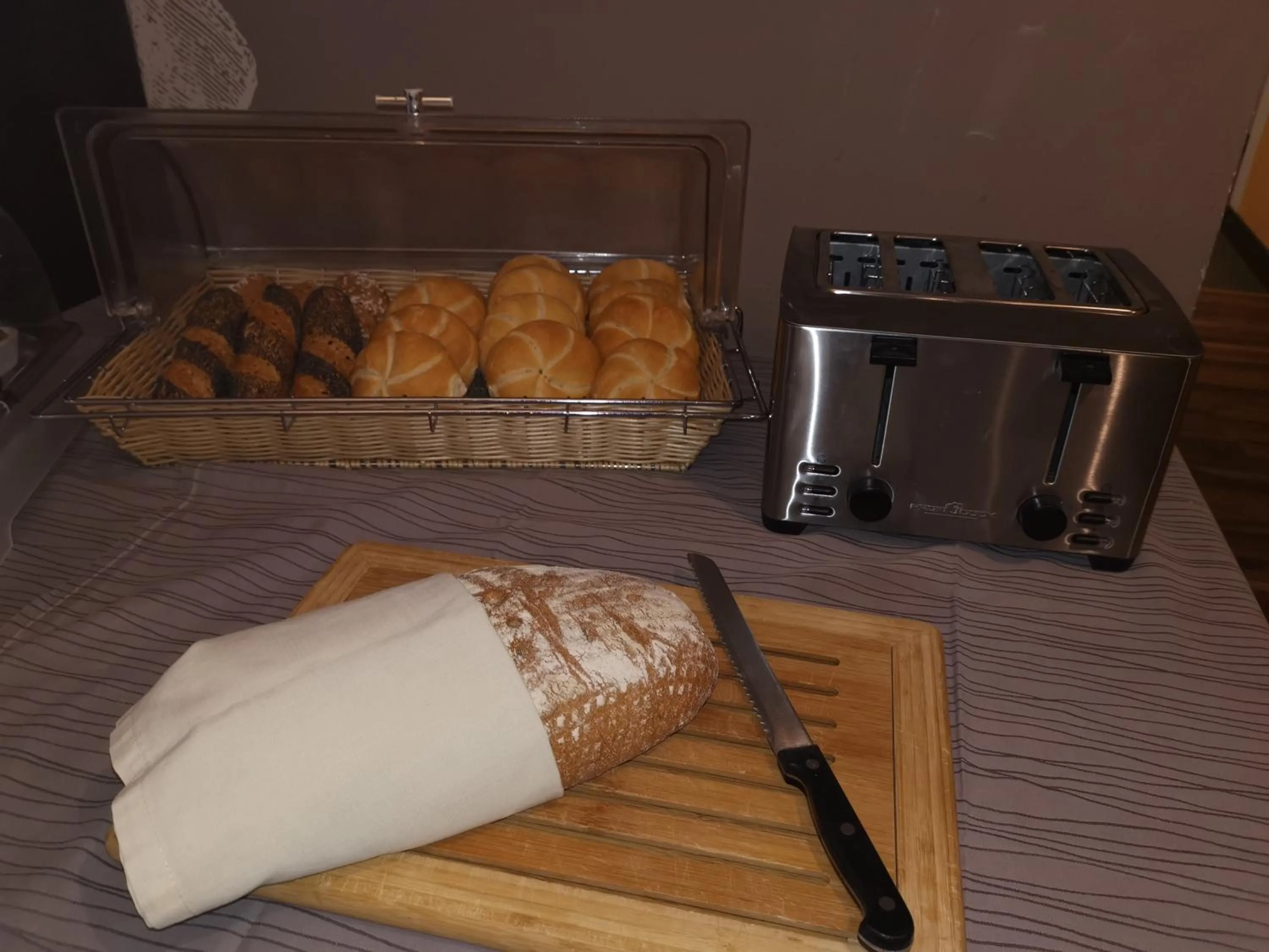 Buffet breakfast in Stadthotel Hauser Eck