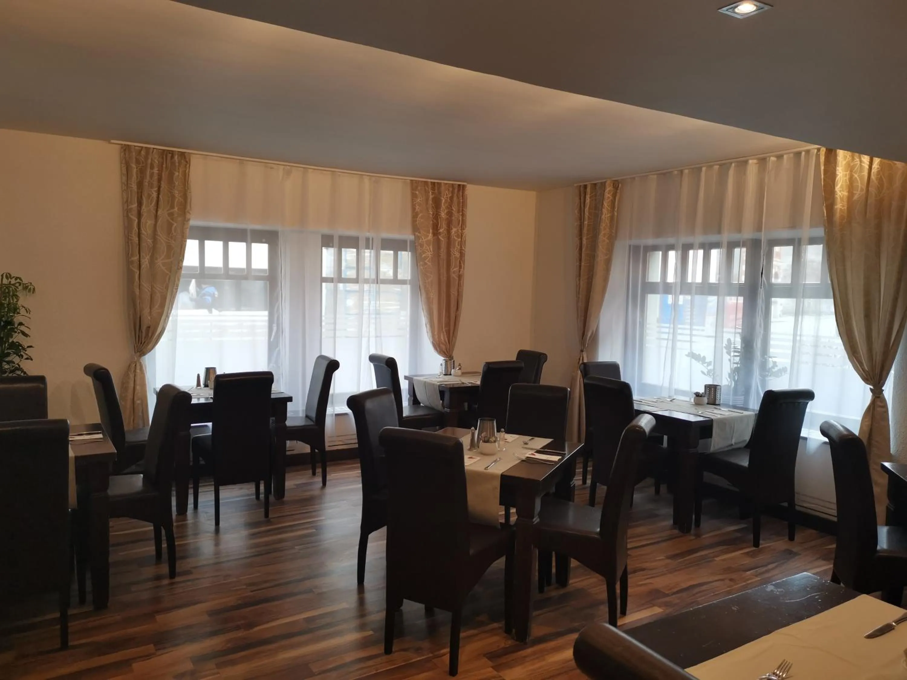 Restaurant/places to eat in Stadthotel Hauser Eck