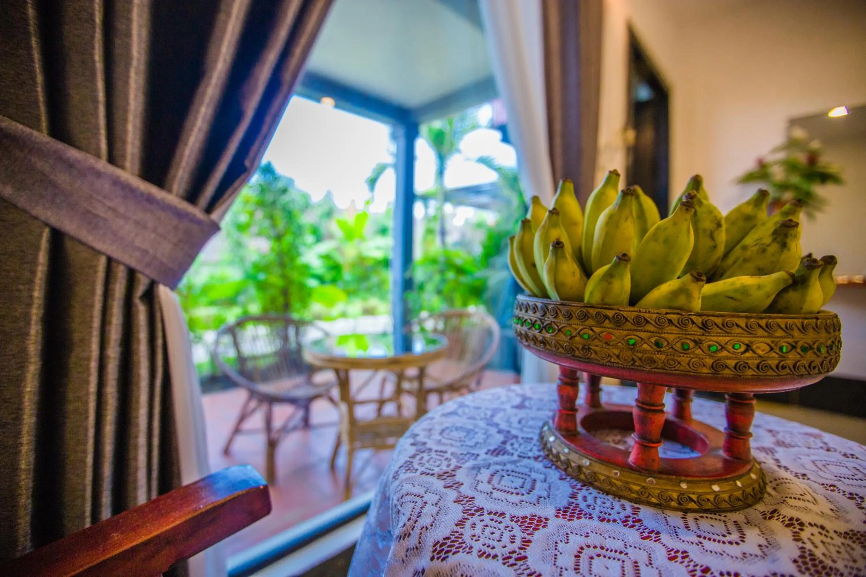 Food in Moloppor Villa