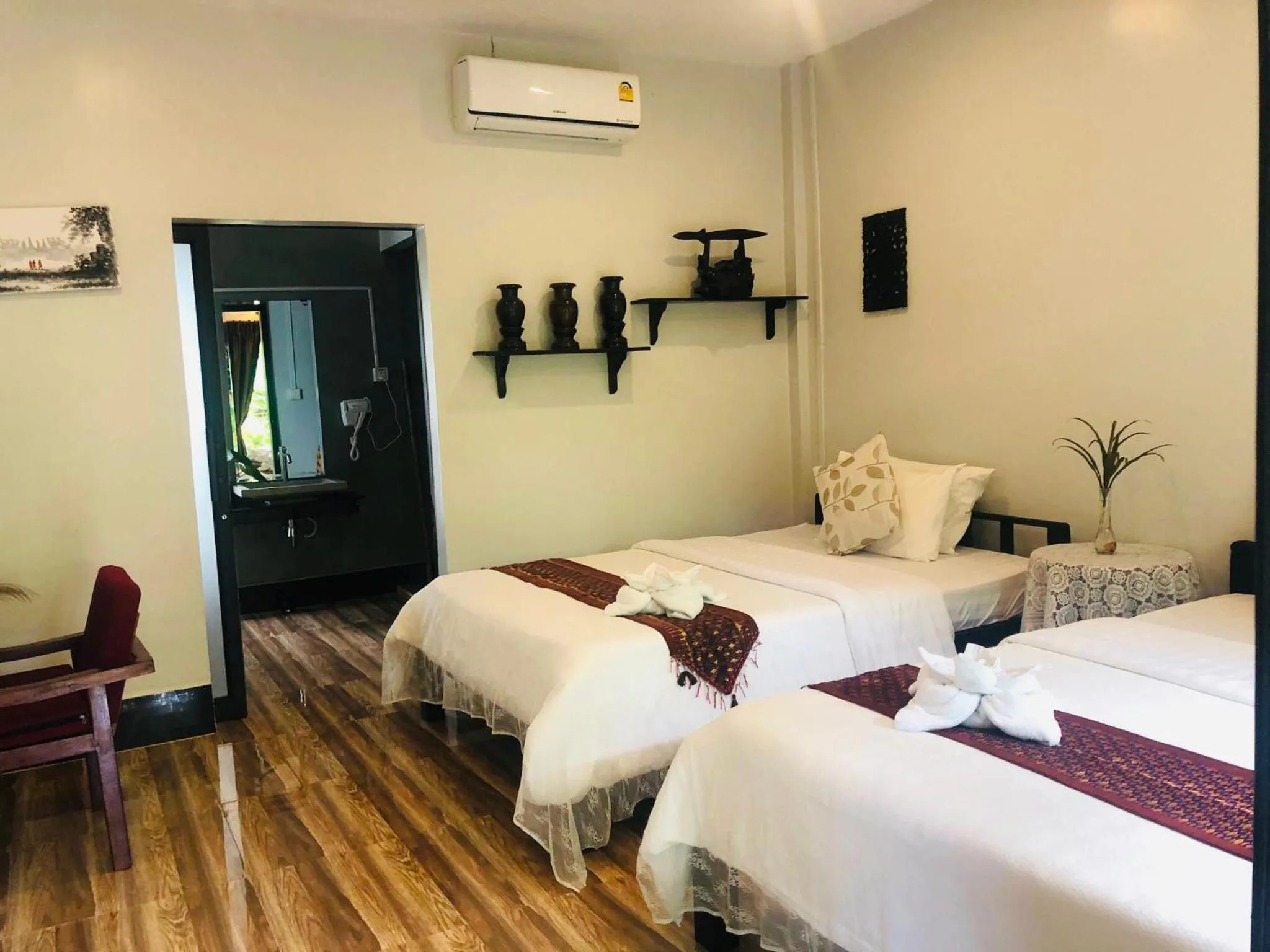 Bed in Moloppor Villa