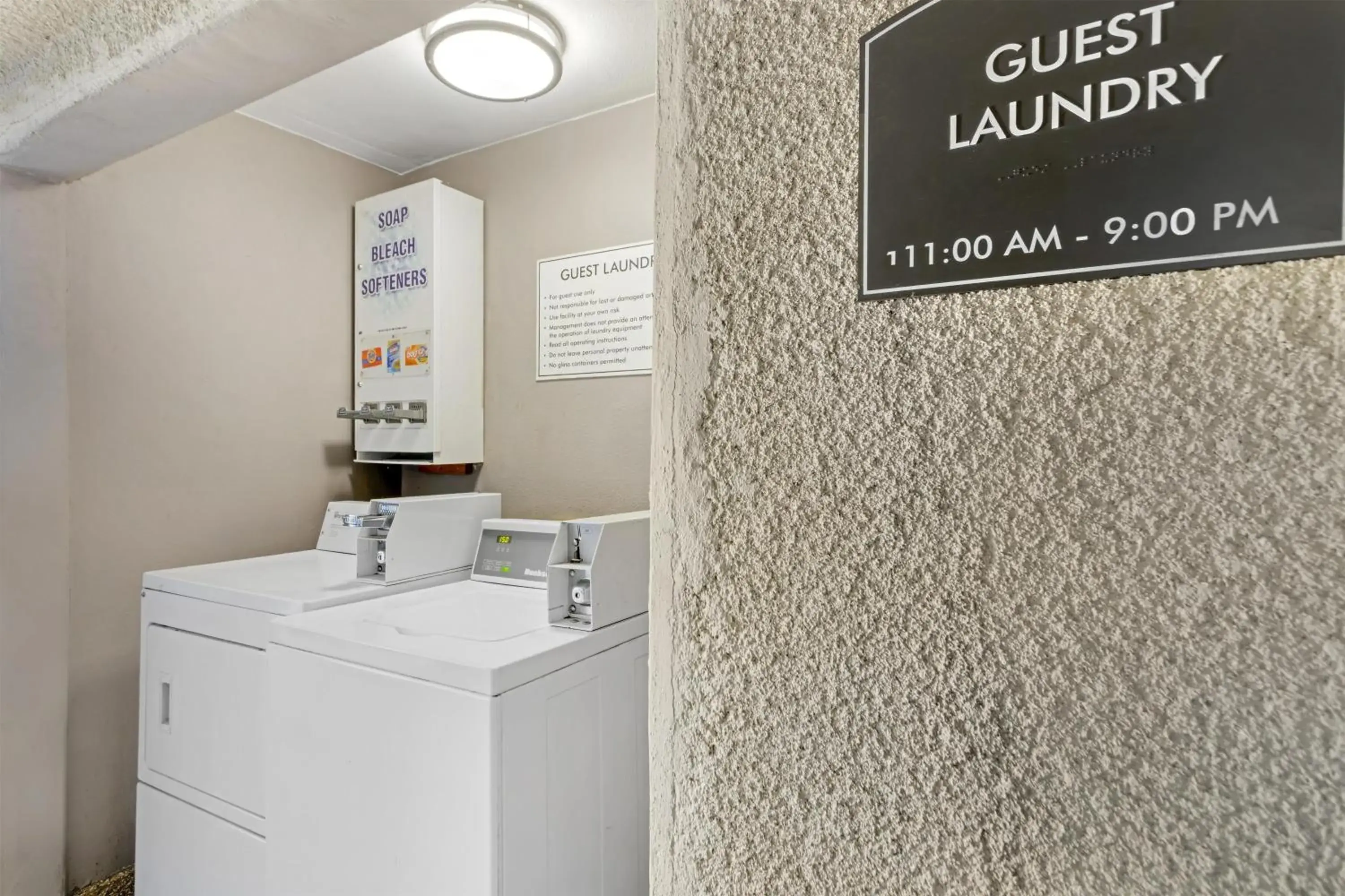 Property building in Best Western Kettleman City Inn & Suites Property building in Best Western Kettleman City Inn & Suites