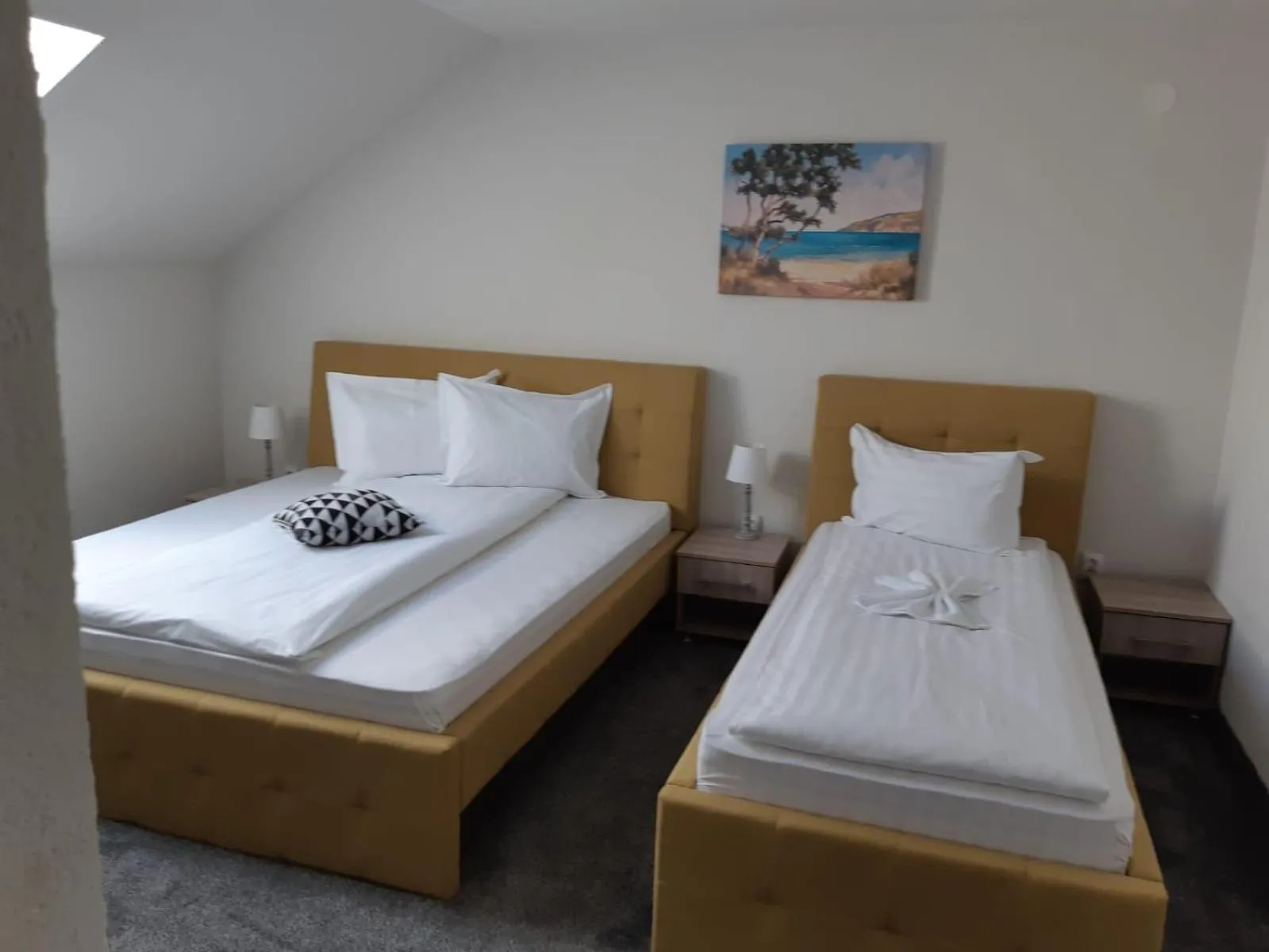 Bed in Pensiunea La Gagea