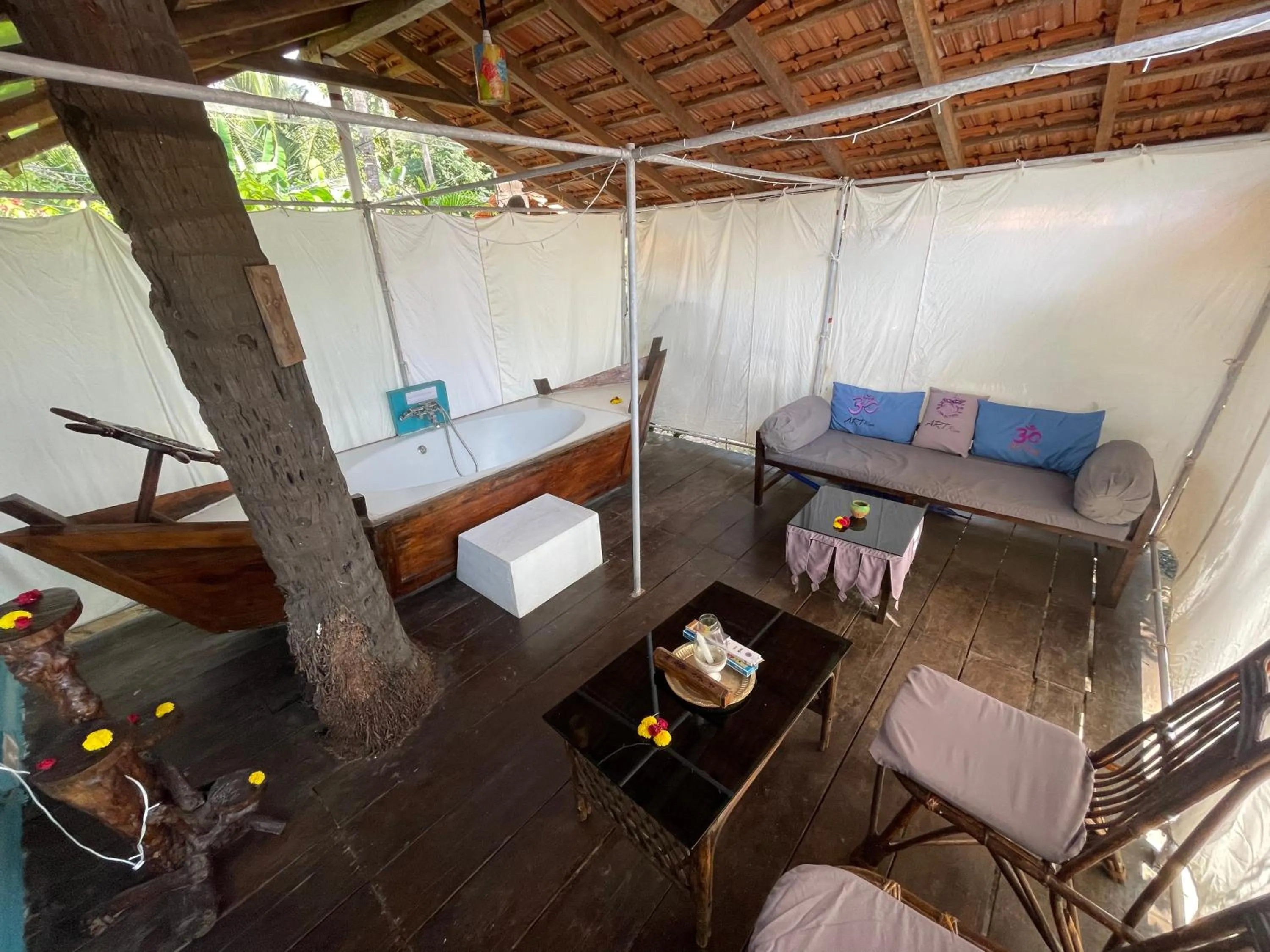 Bed in Art Resort Goa