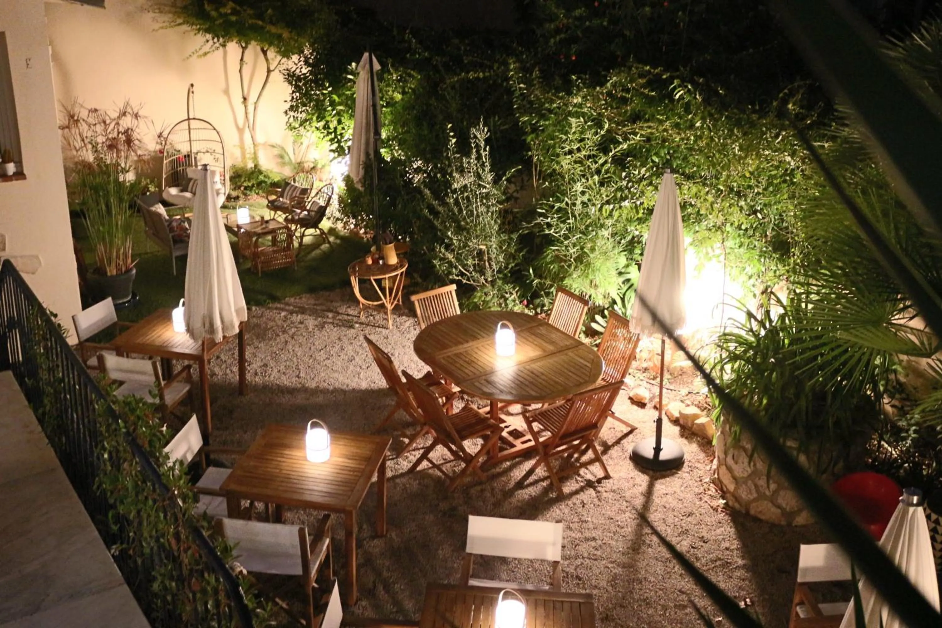 Communal lounge/ TV room in Maison Lamartine - Nice