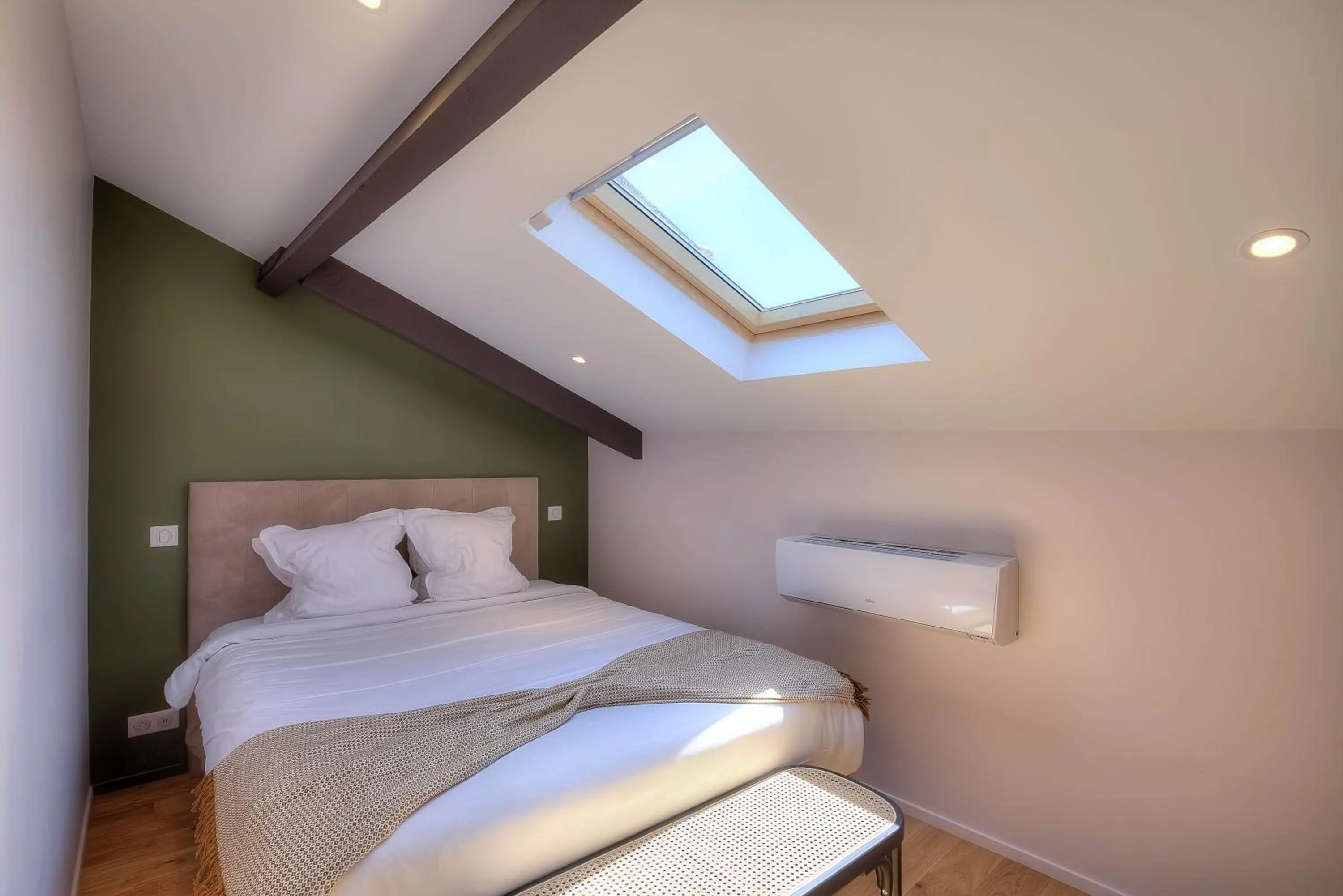 Bedroom, Bed in Maison Lamartine - Nice