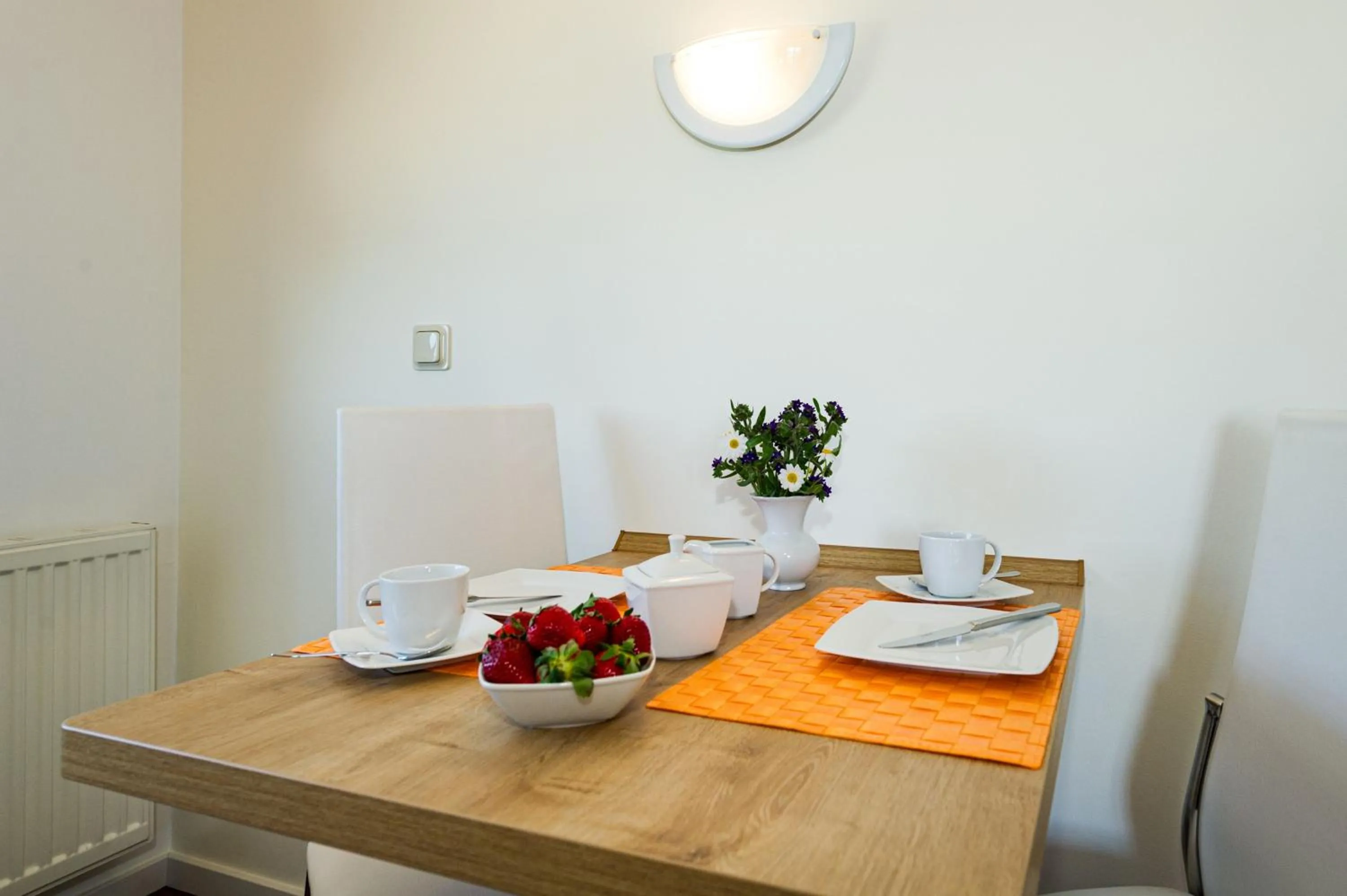 Selliner Ferienappartements mit Balkon und Seeblick