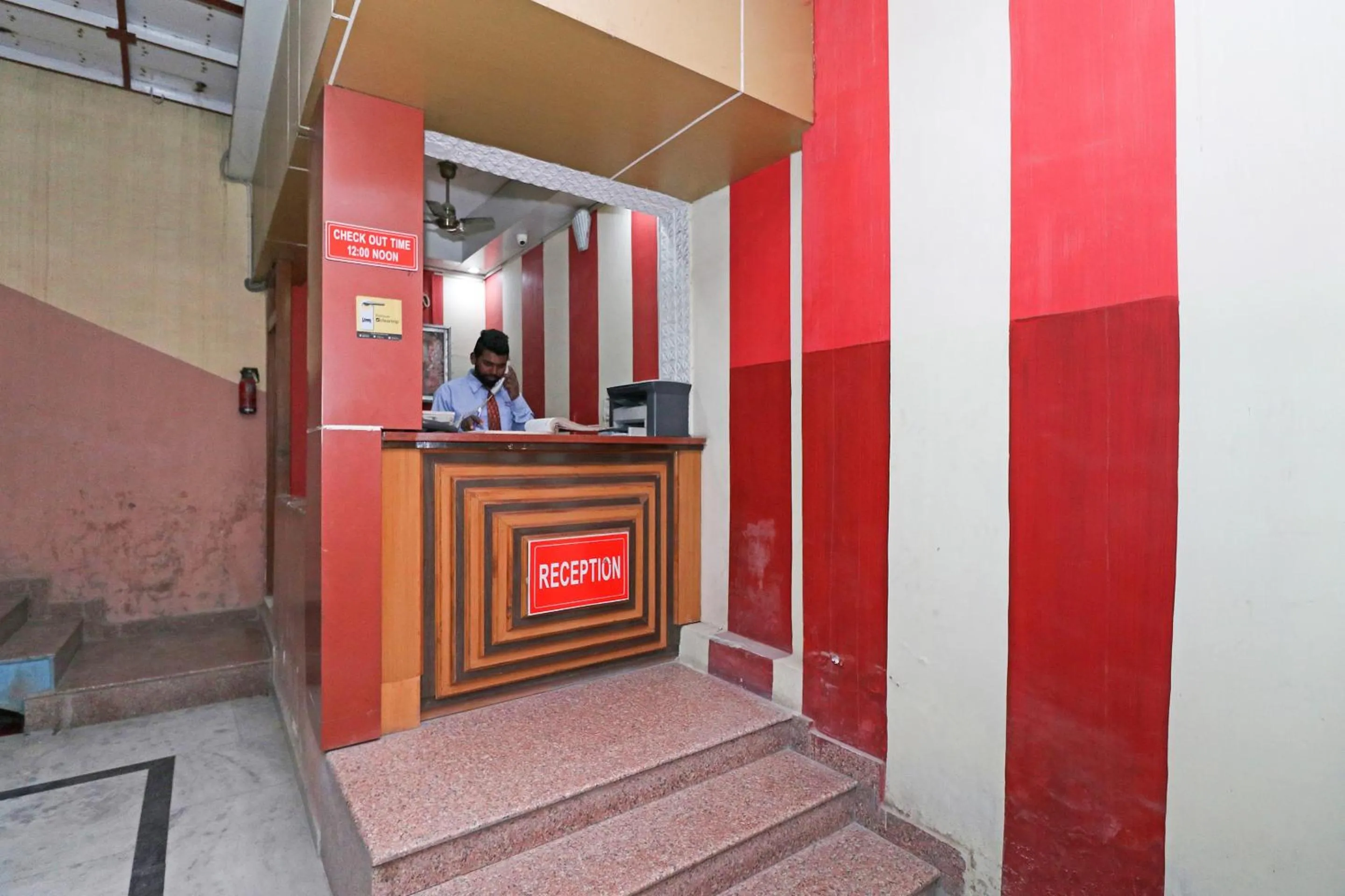 Lobby or reception in Hotel O Mahalaxmi Palace