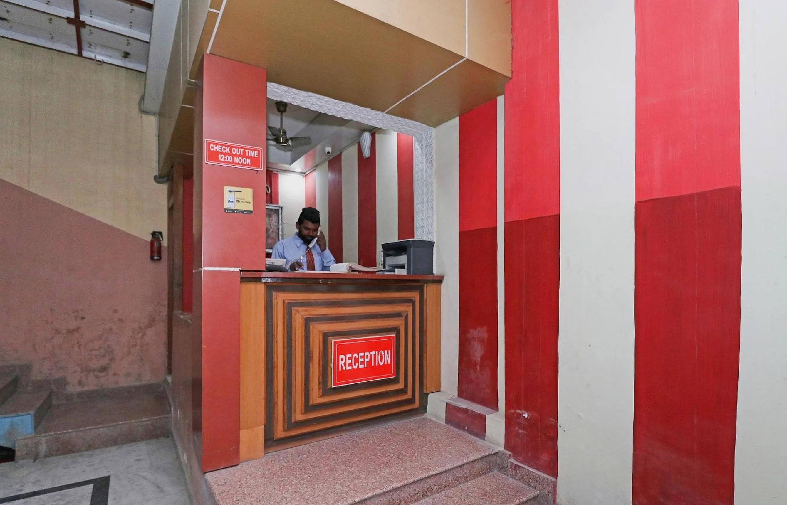 Lobby or reception in Hotel O Mahalaxmi Palace