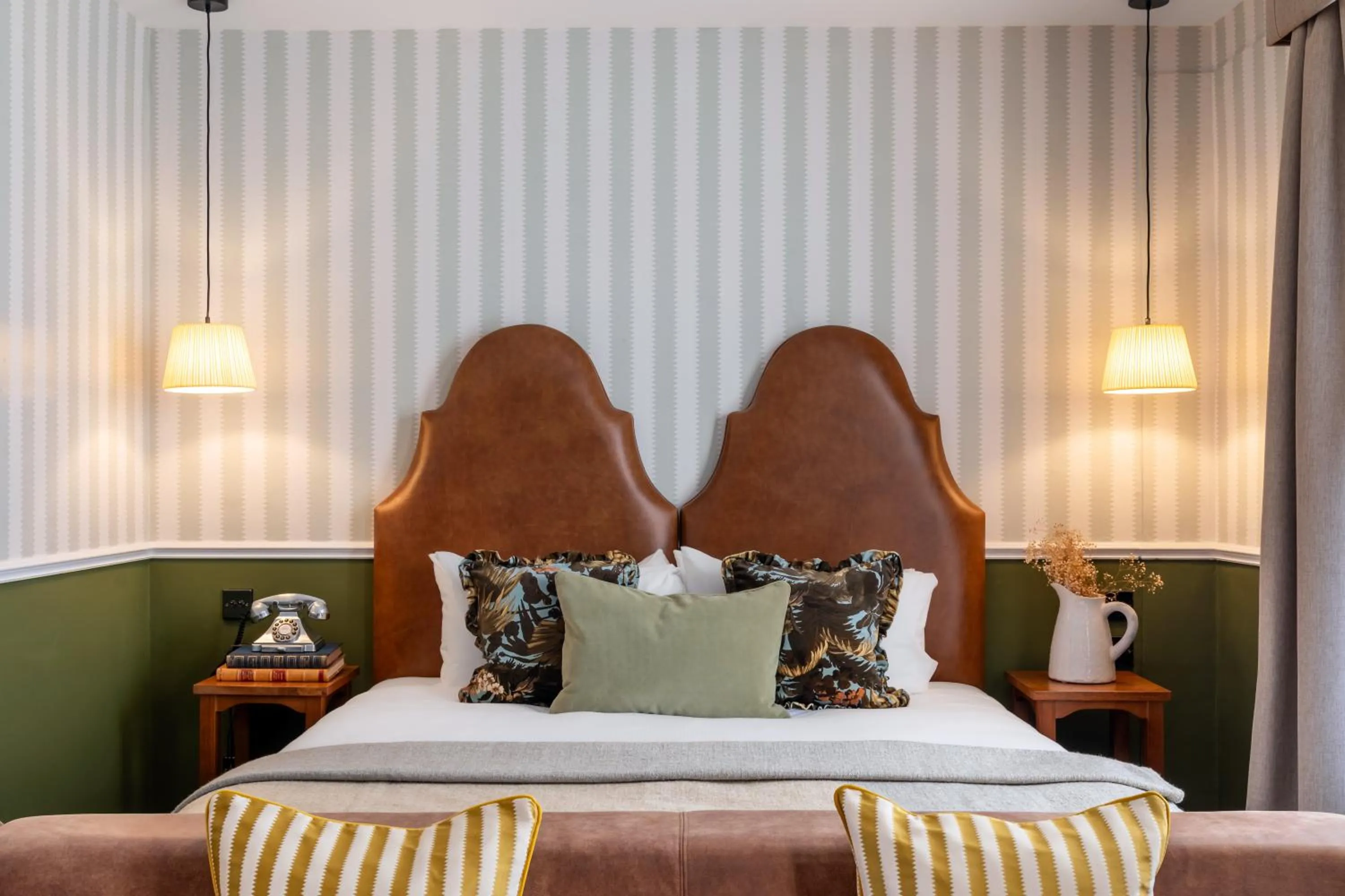 Junior Suite in The Drayton Court Hotel