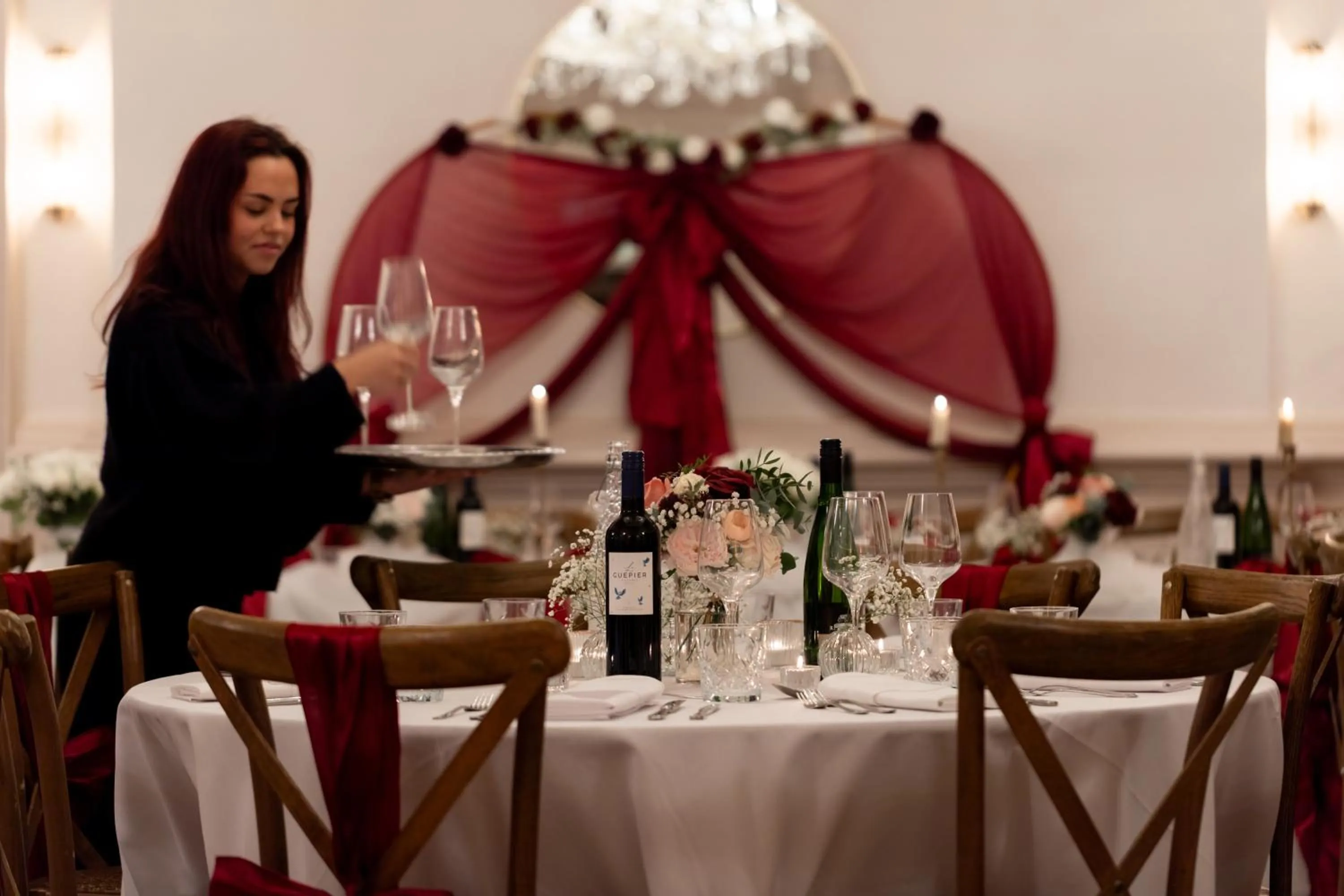 wedding in The Drayton Court Hotel