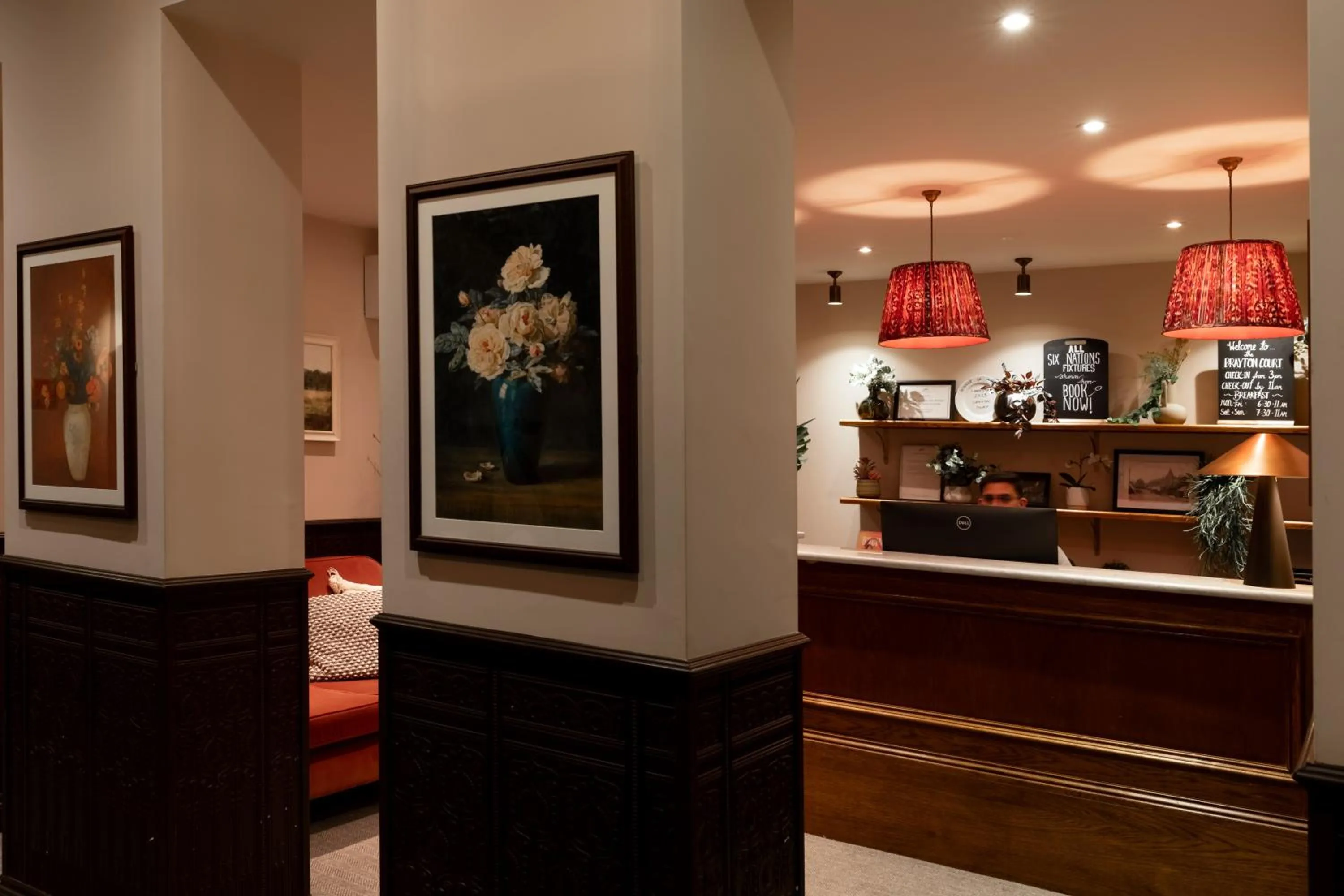 Lobby or reception in The Drayton Court Hotel