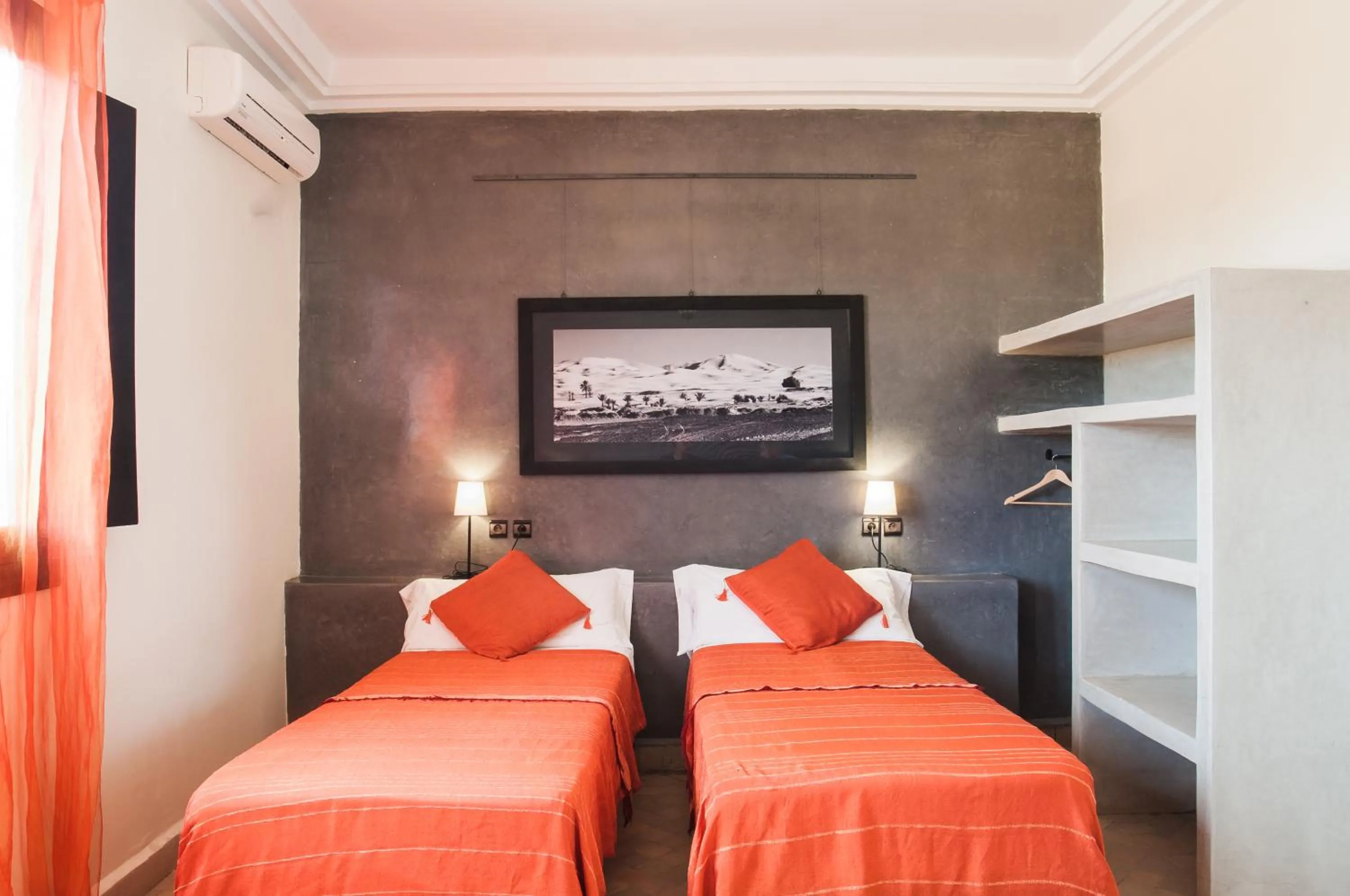 Photo of the whole room, Bed in Dar Chamaa