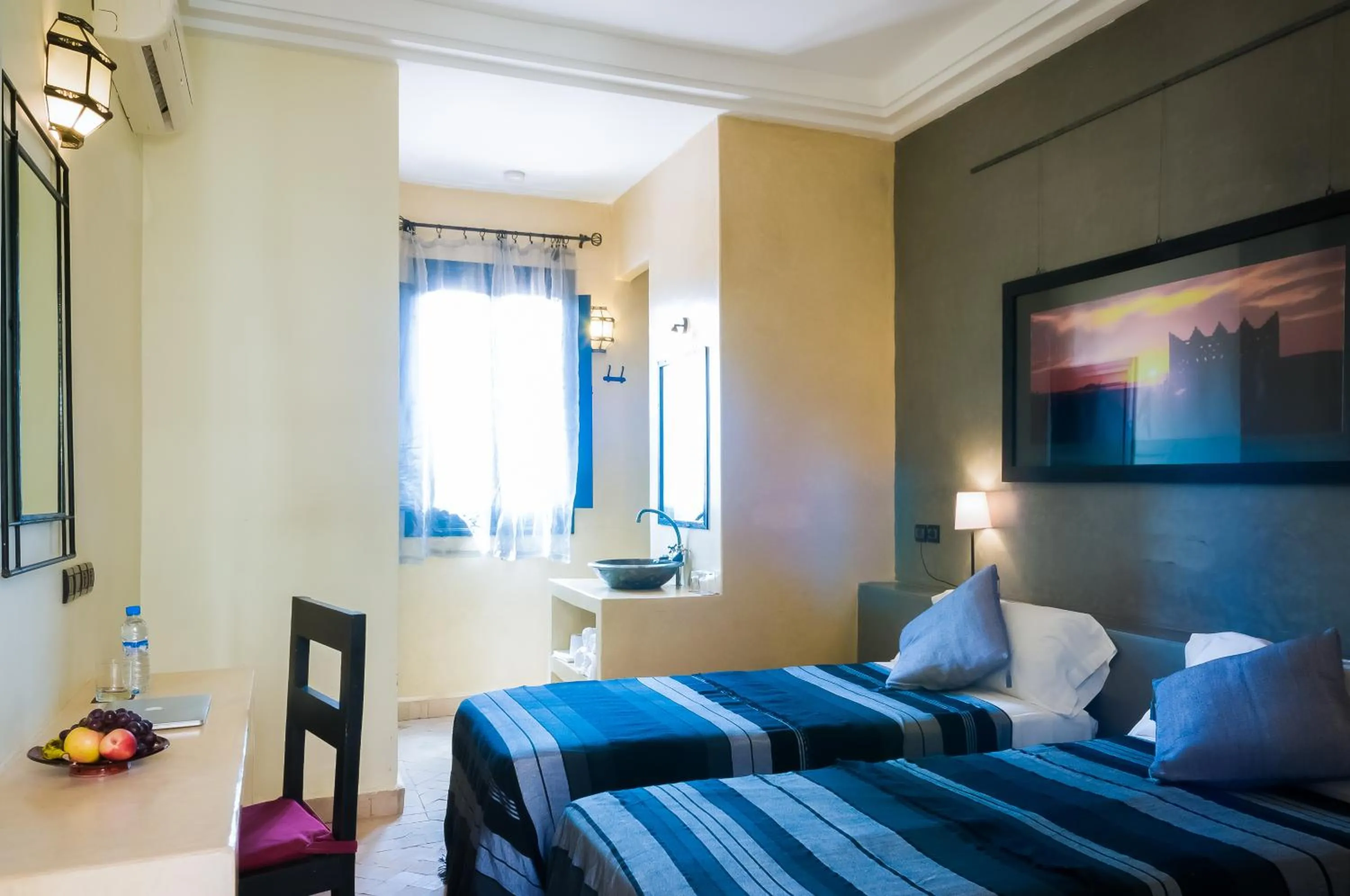 Photo of the whole room, Bed in Dar Chamaa