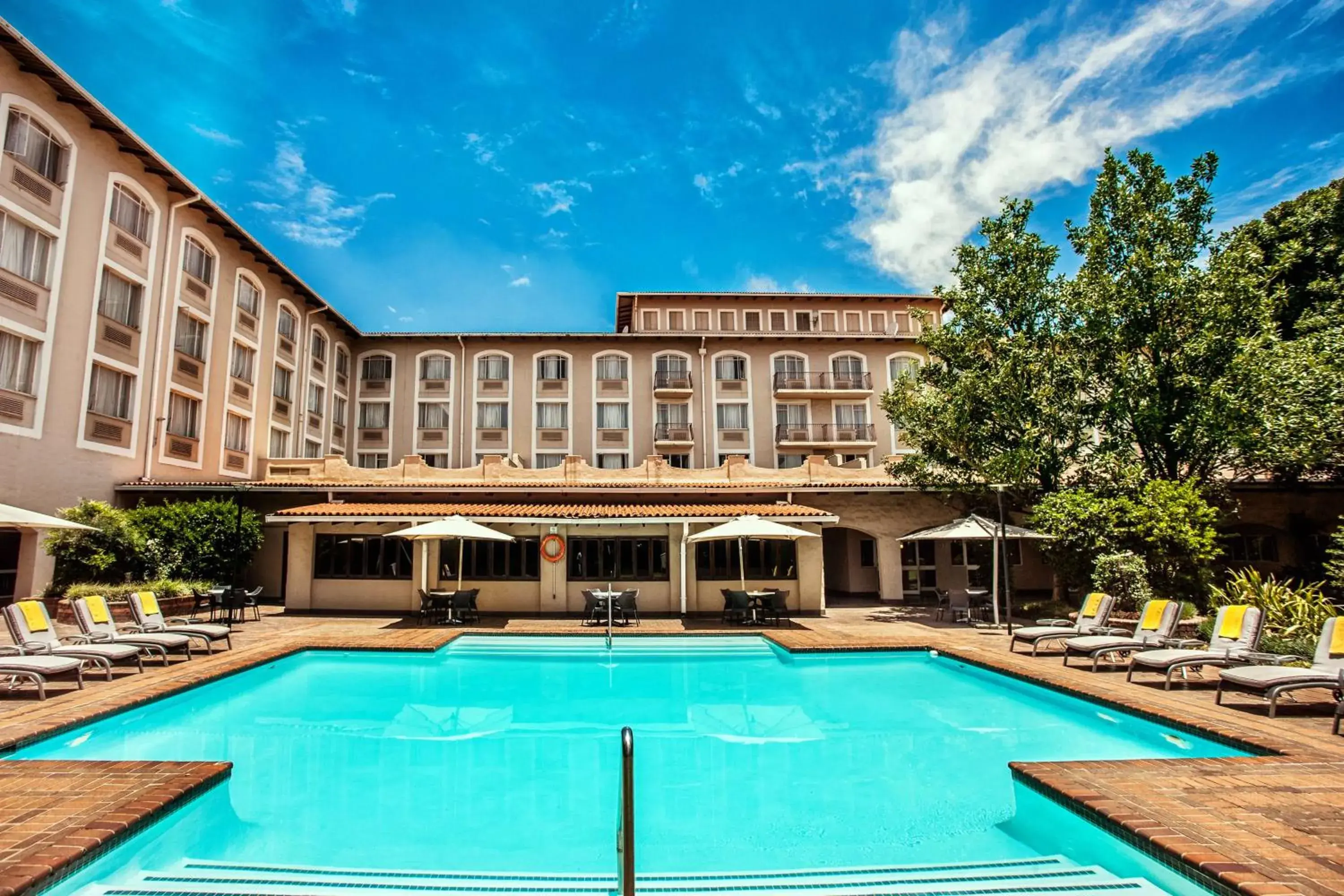 Property building in Garden Court OR Tambo International Airport Property building in Garden Court OR Tambo International Airport