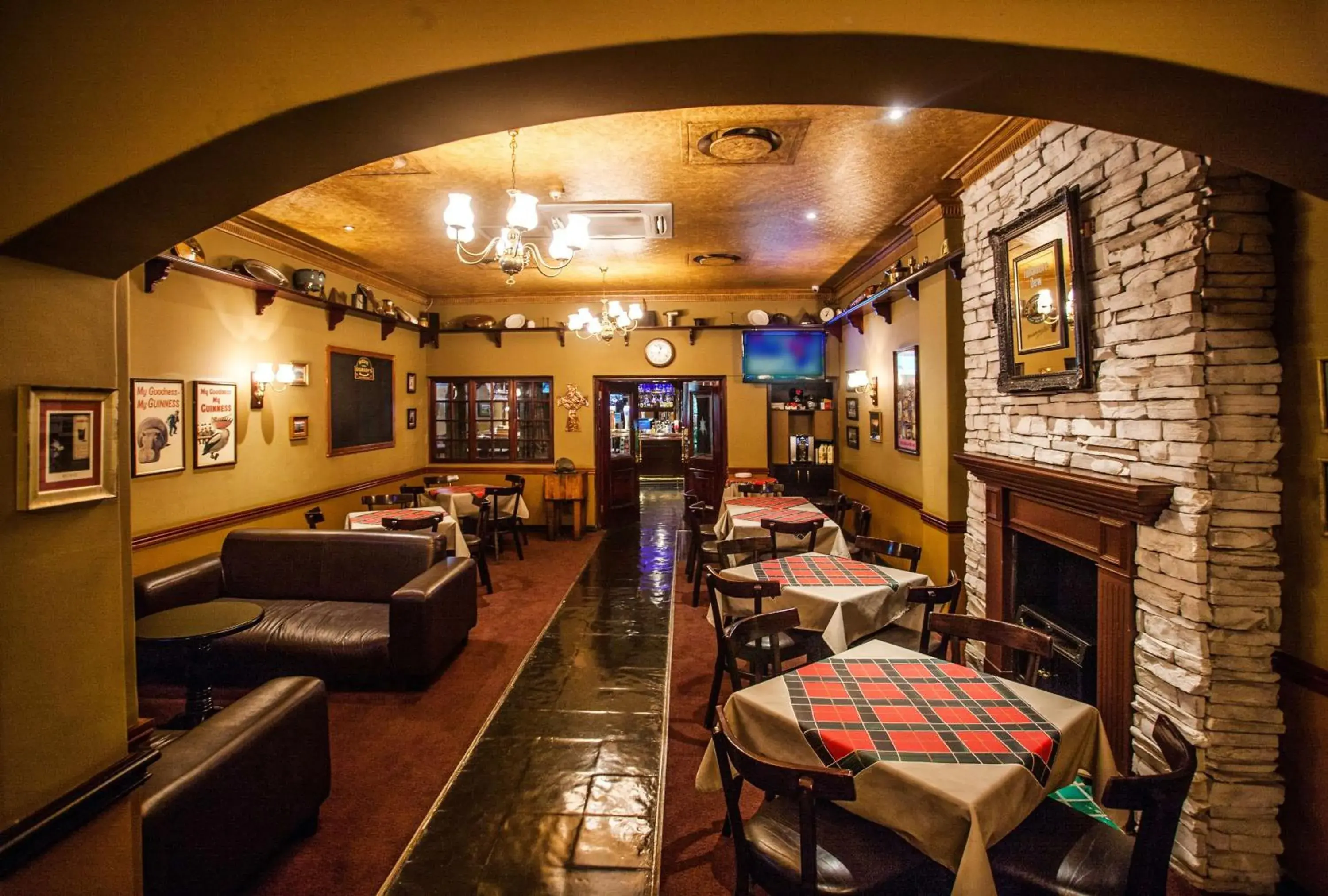 Lounge or bar in Garden Court OR Tambo International Airport Lounge or bar in Garden Court OR Tambo International Airport