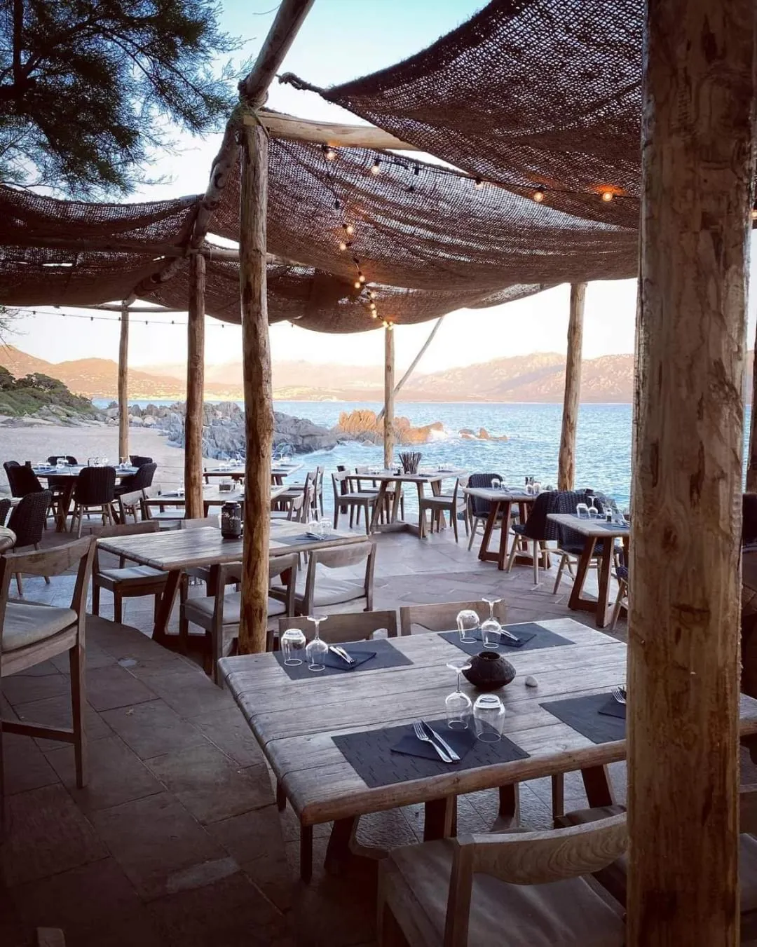 Restaurant/places to eat in Hôtel Abbartello