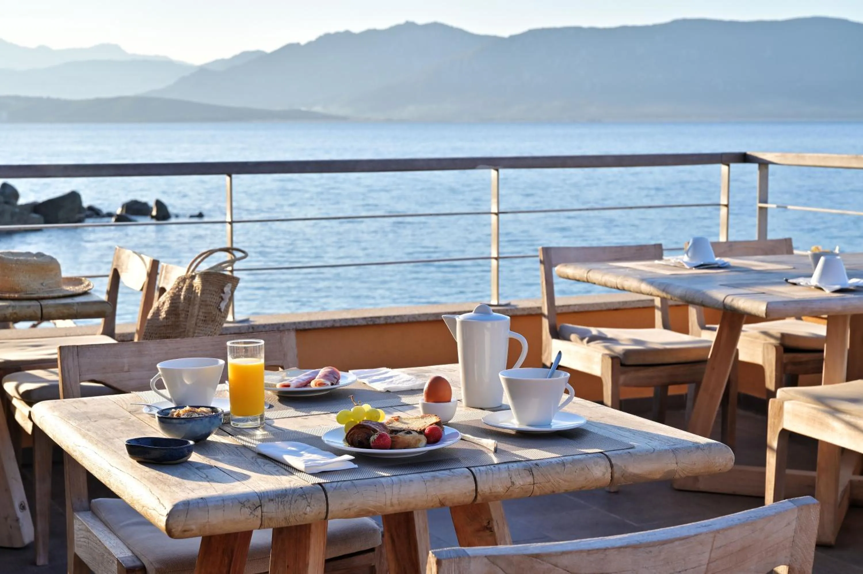 Breakfast in Hôtel Abbartello