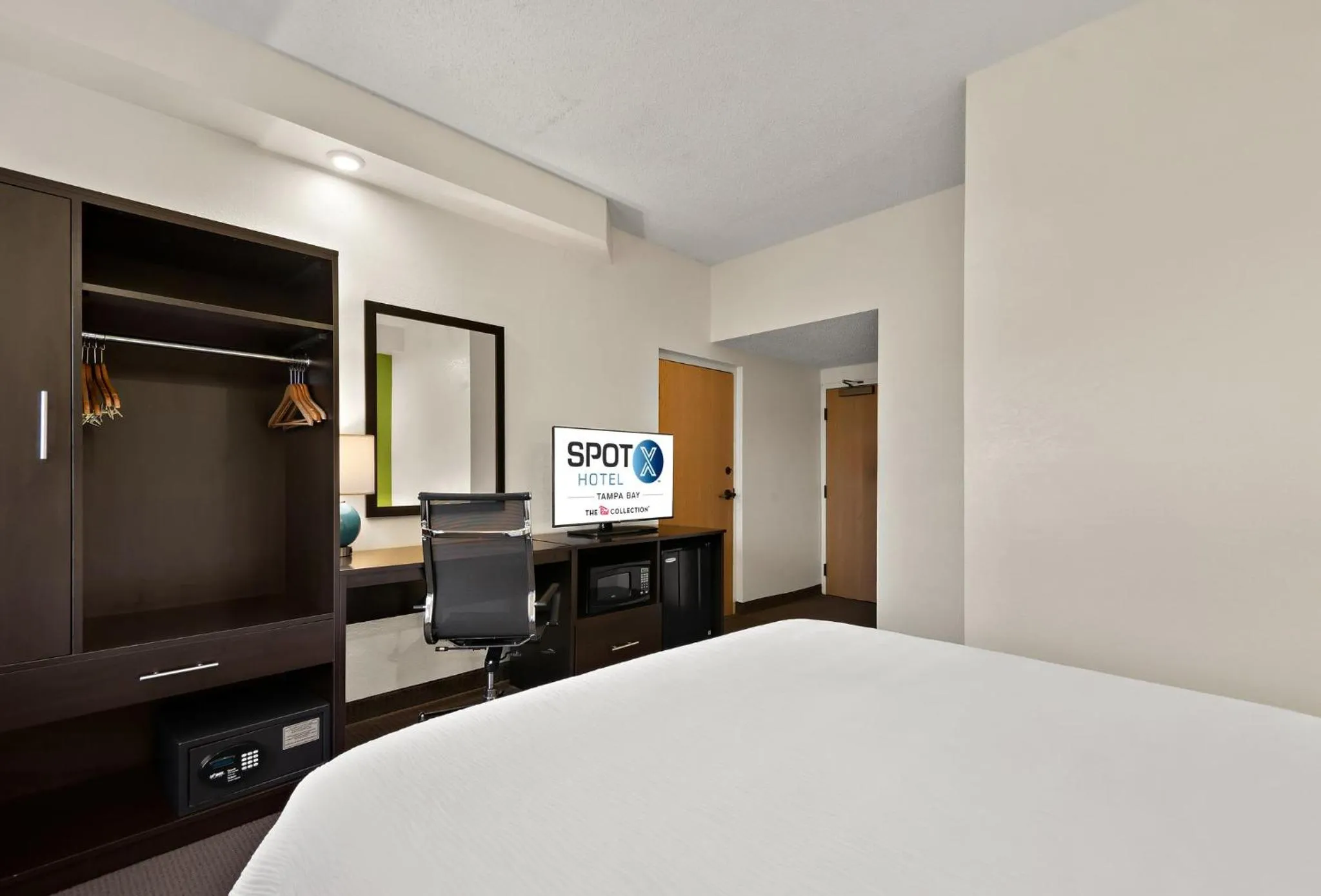 Photo of the whole room, Bed in Sleep Inn Wesley Chapel - Tampa North