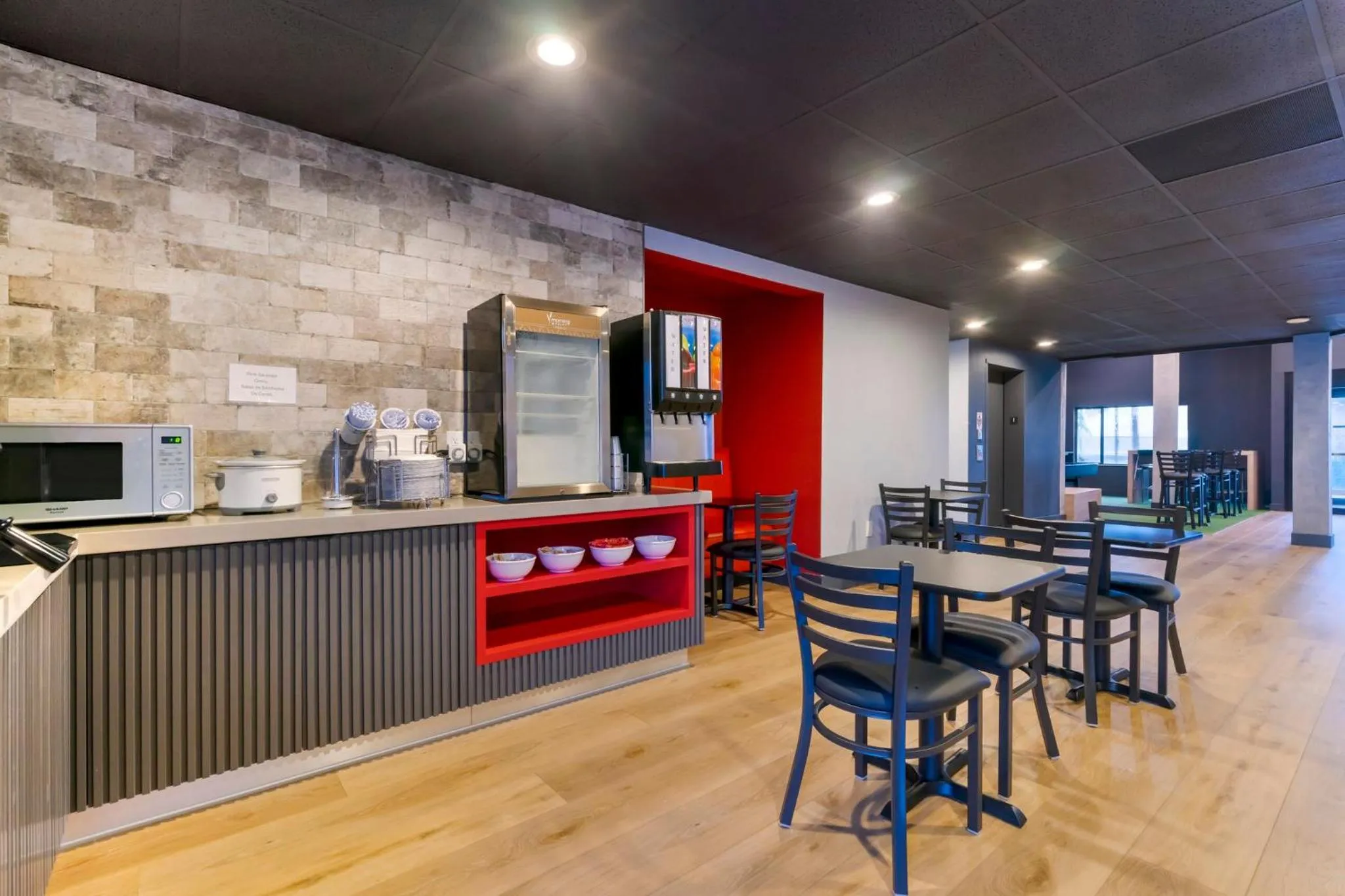 Breakfast in Sleep Inn Wesley Chapel - Tampa North