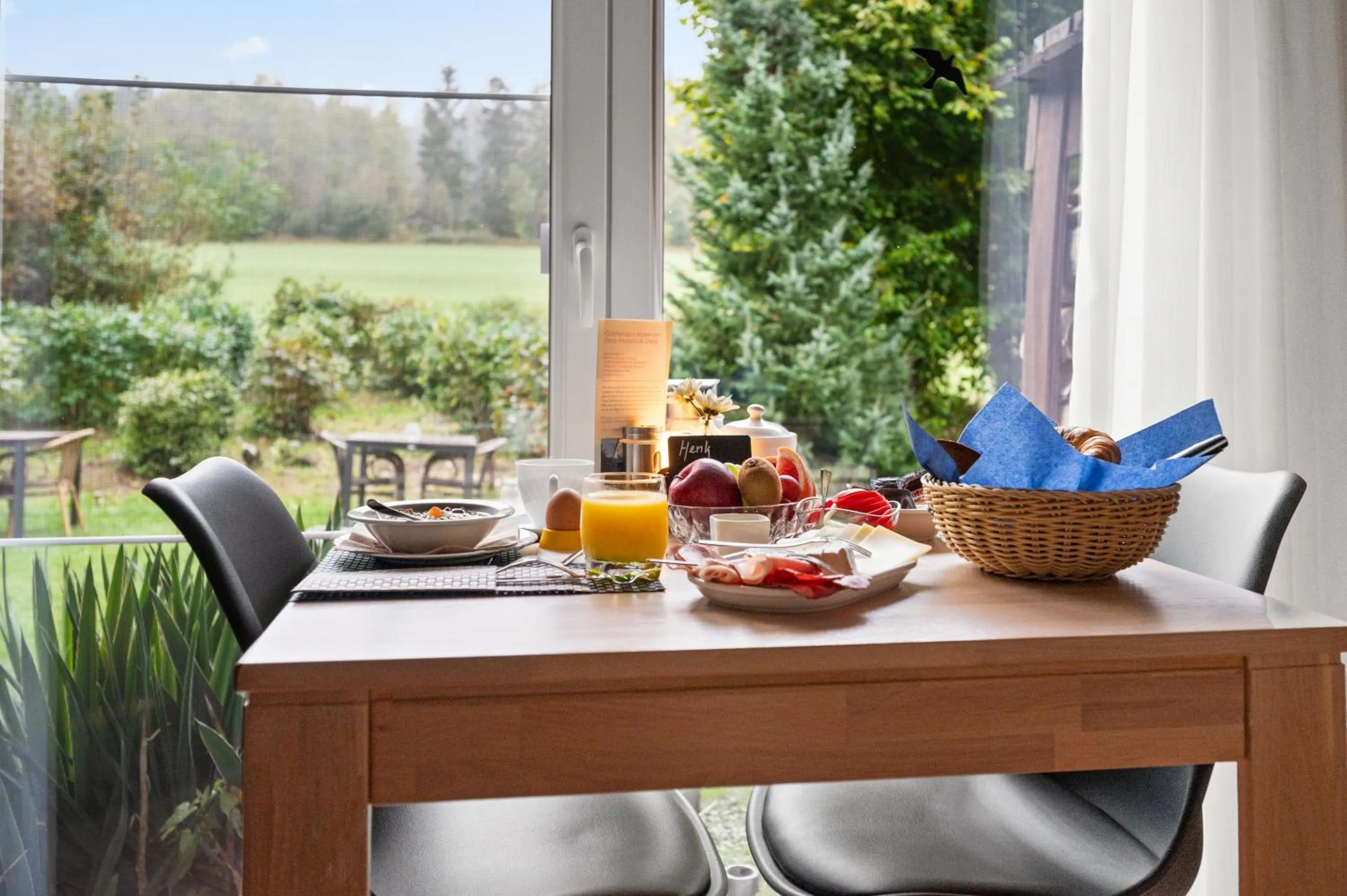 Breakfast in Gästehaus Hoxel