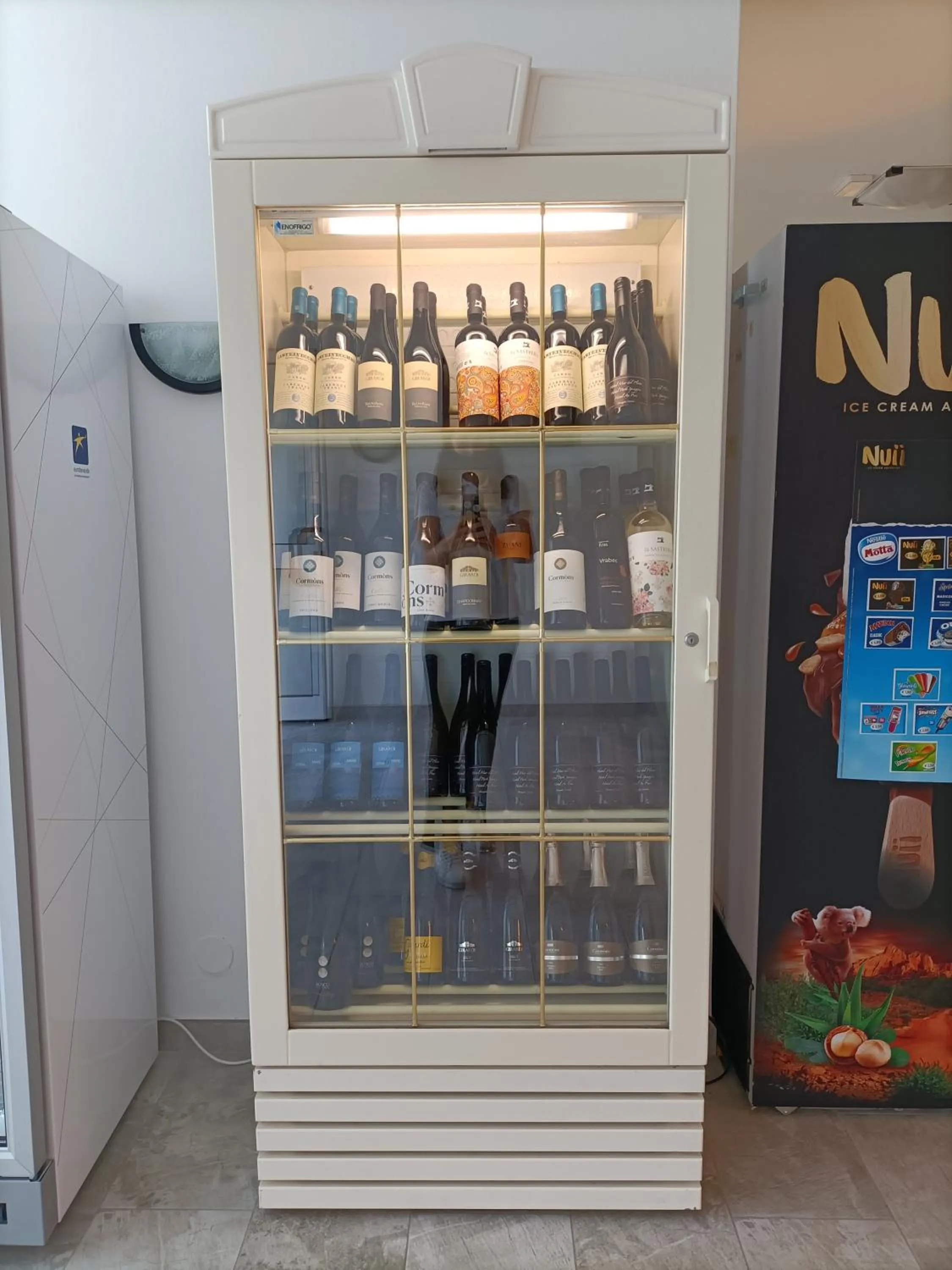 Restaurant/places to eat in Hotel Ai Pini