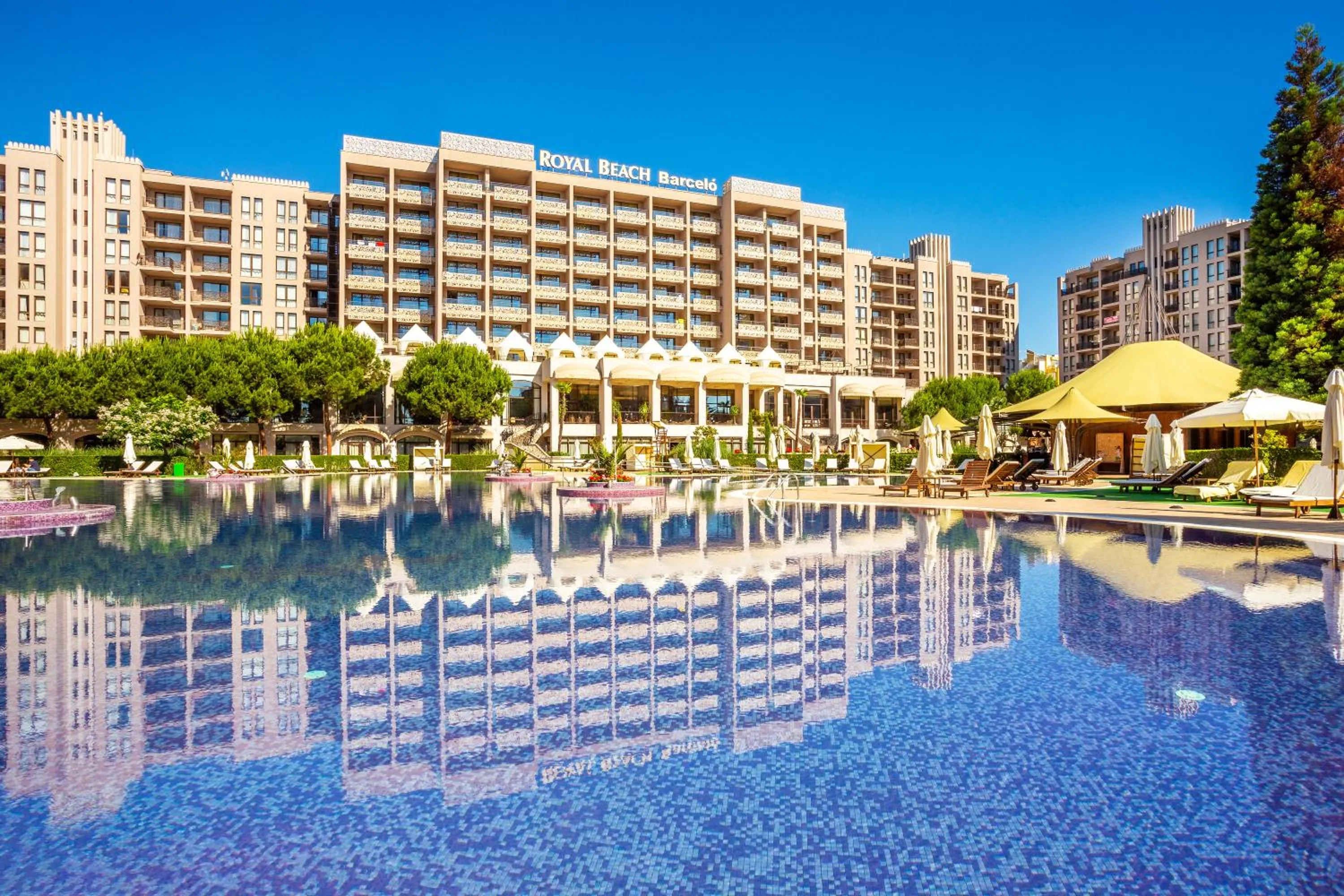Facade/entrance in Barcelo Royal Beach - All Inclusive