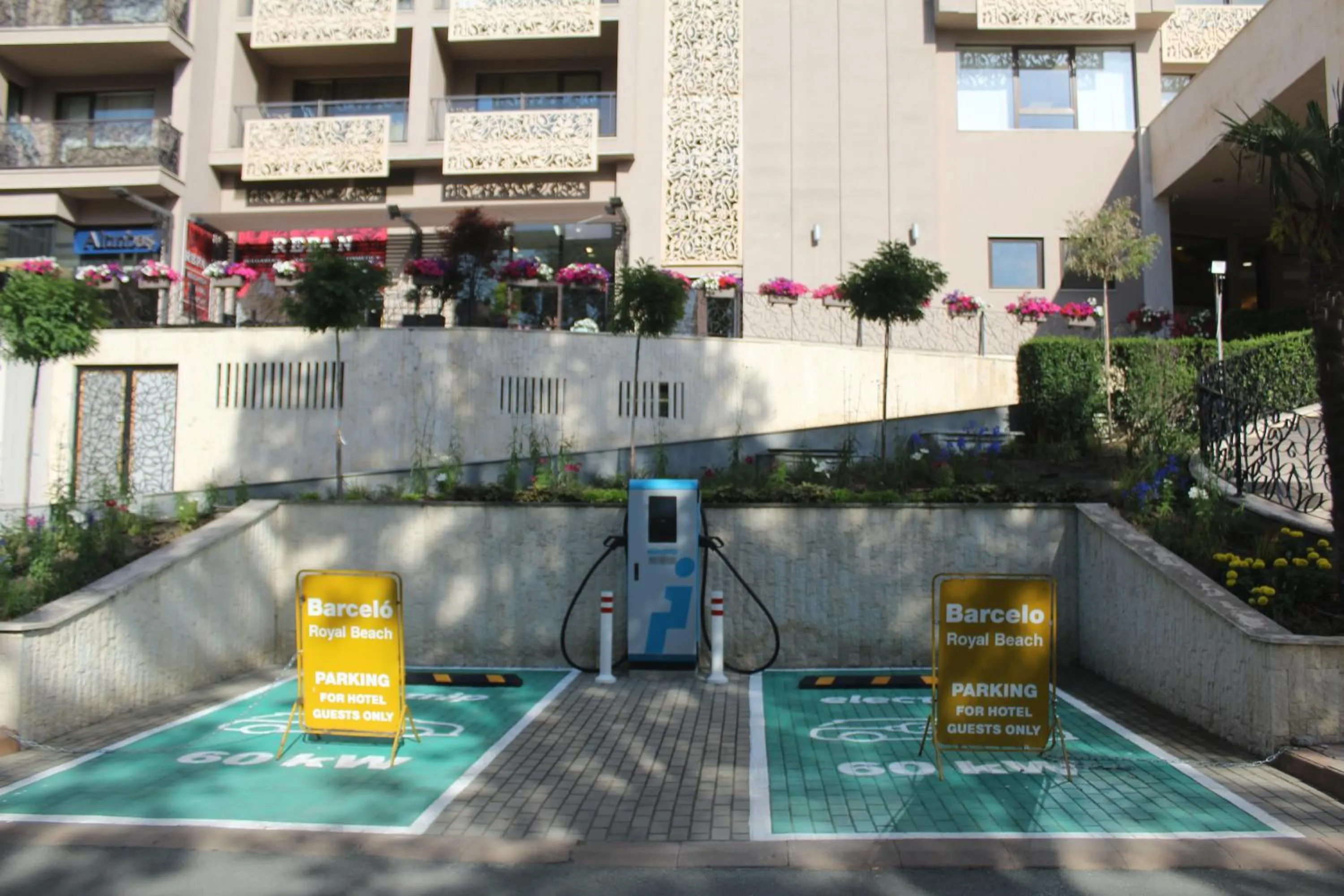 Facade/entrance in Barcelo Royal Beach - All Inclusive
