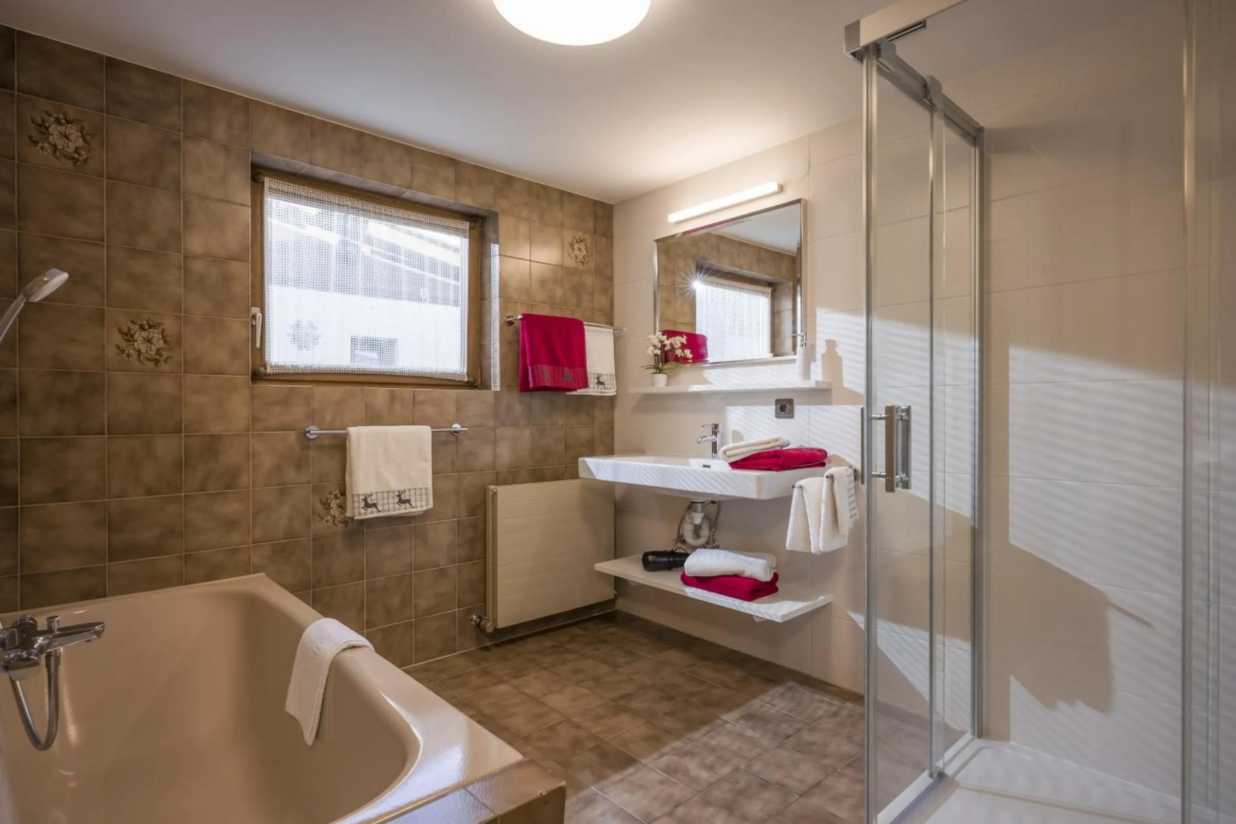 Bathroom in Ferienwohnung Hauser