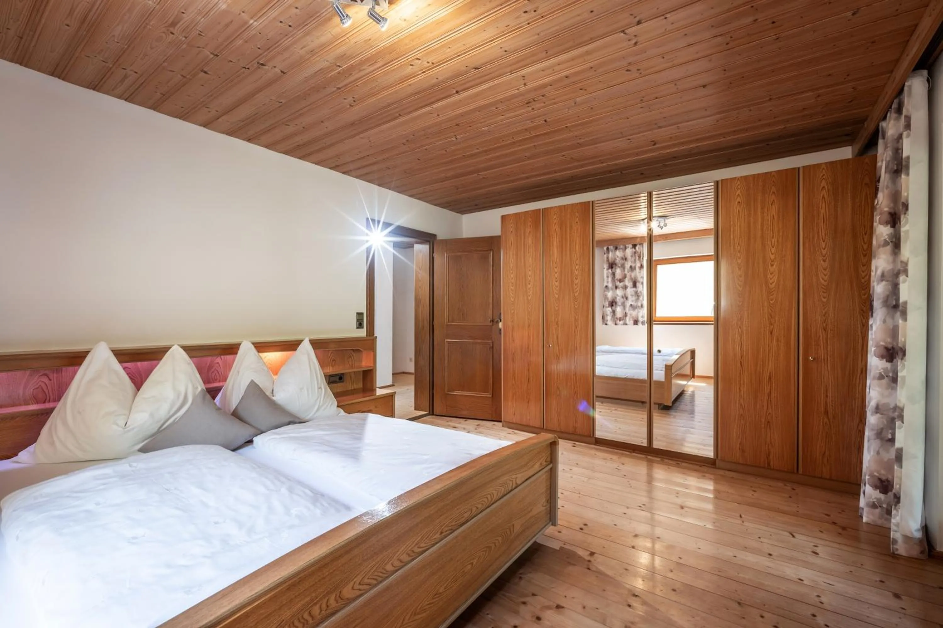Bedroom, Bed in Ferienwohnung Hauser