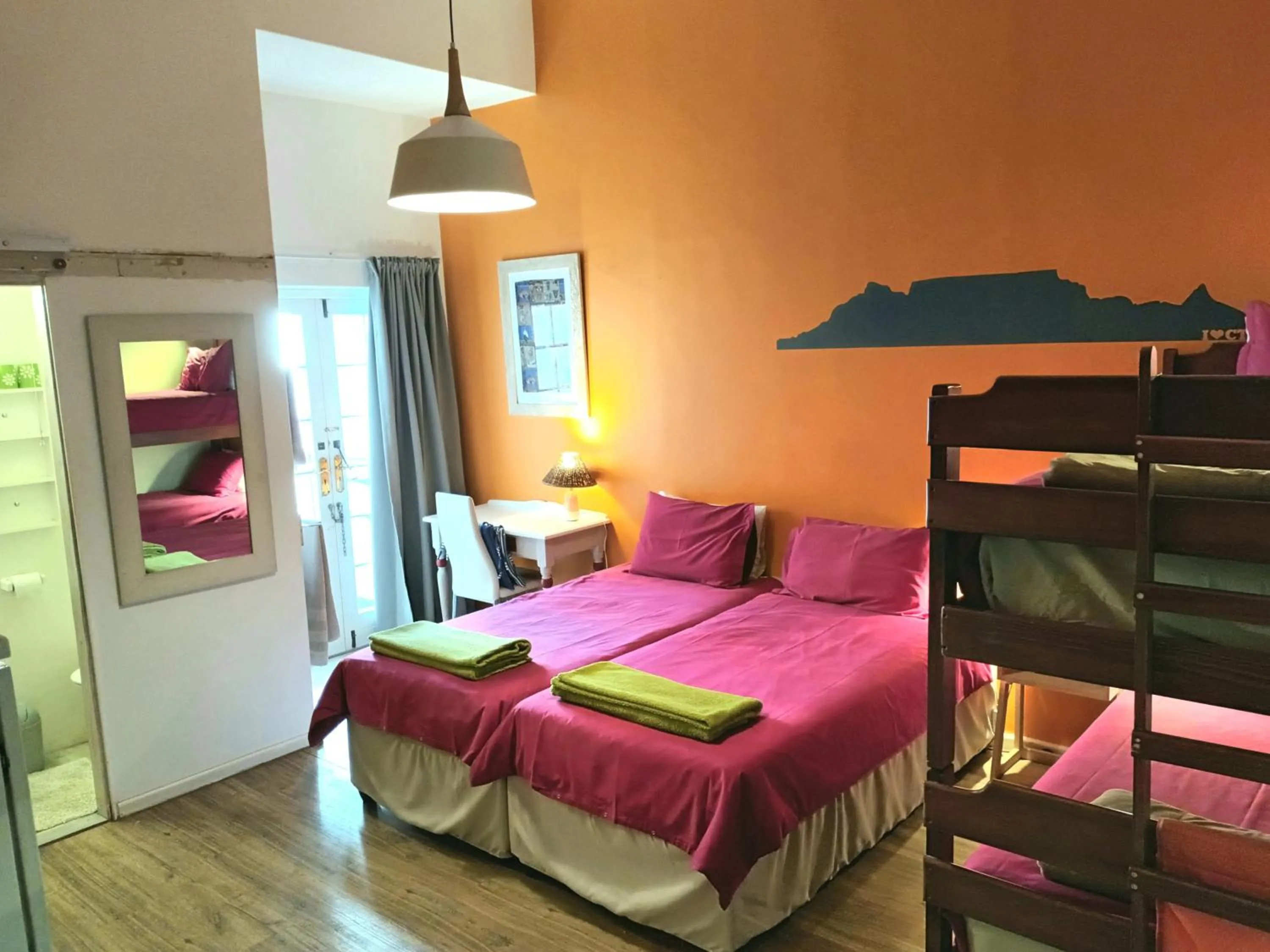 Photo of the whole room, Bed in House on the Hill