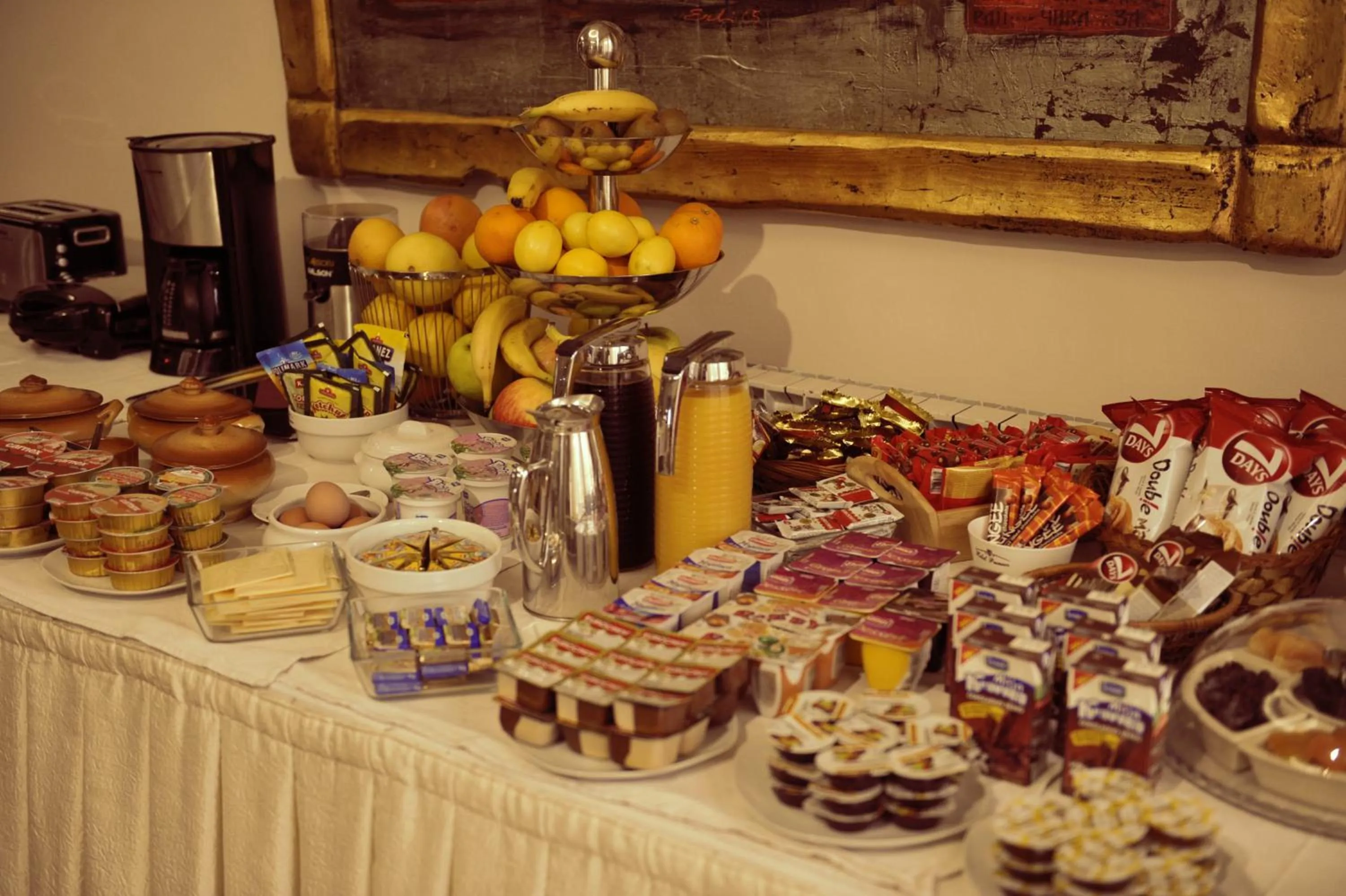 Buffet breakfast in Premier Hotel