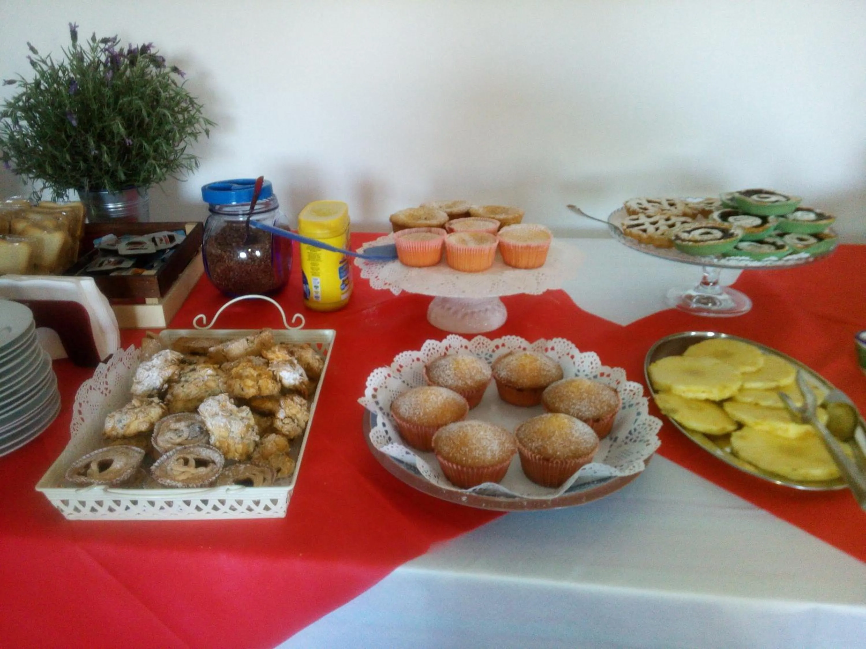 Buffet breakfast in Valeri 's Country House