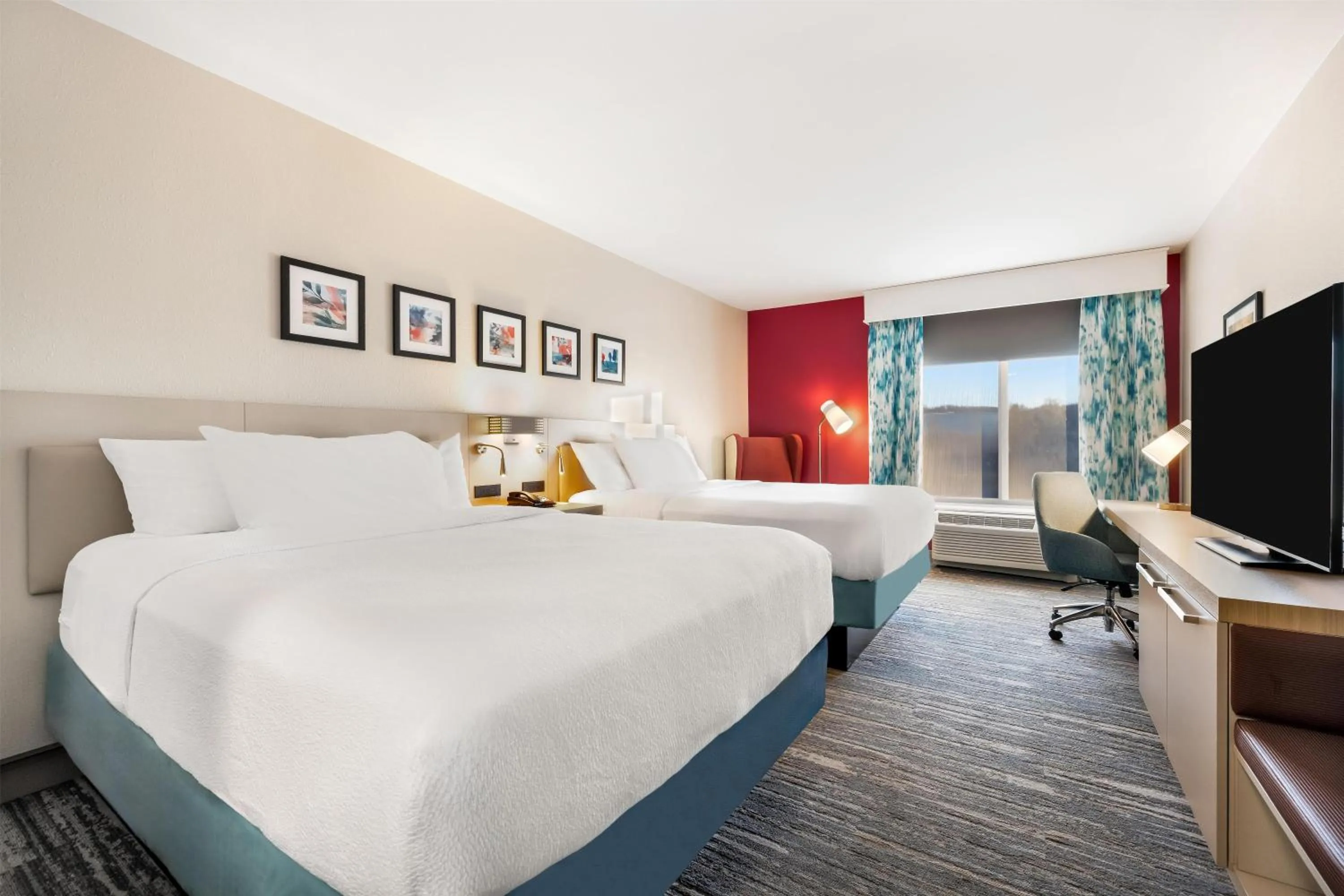 Bed in Hilton Garden Inn Mystic/Groton